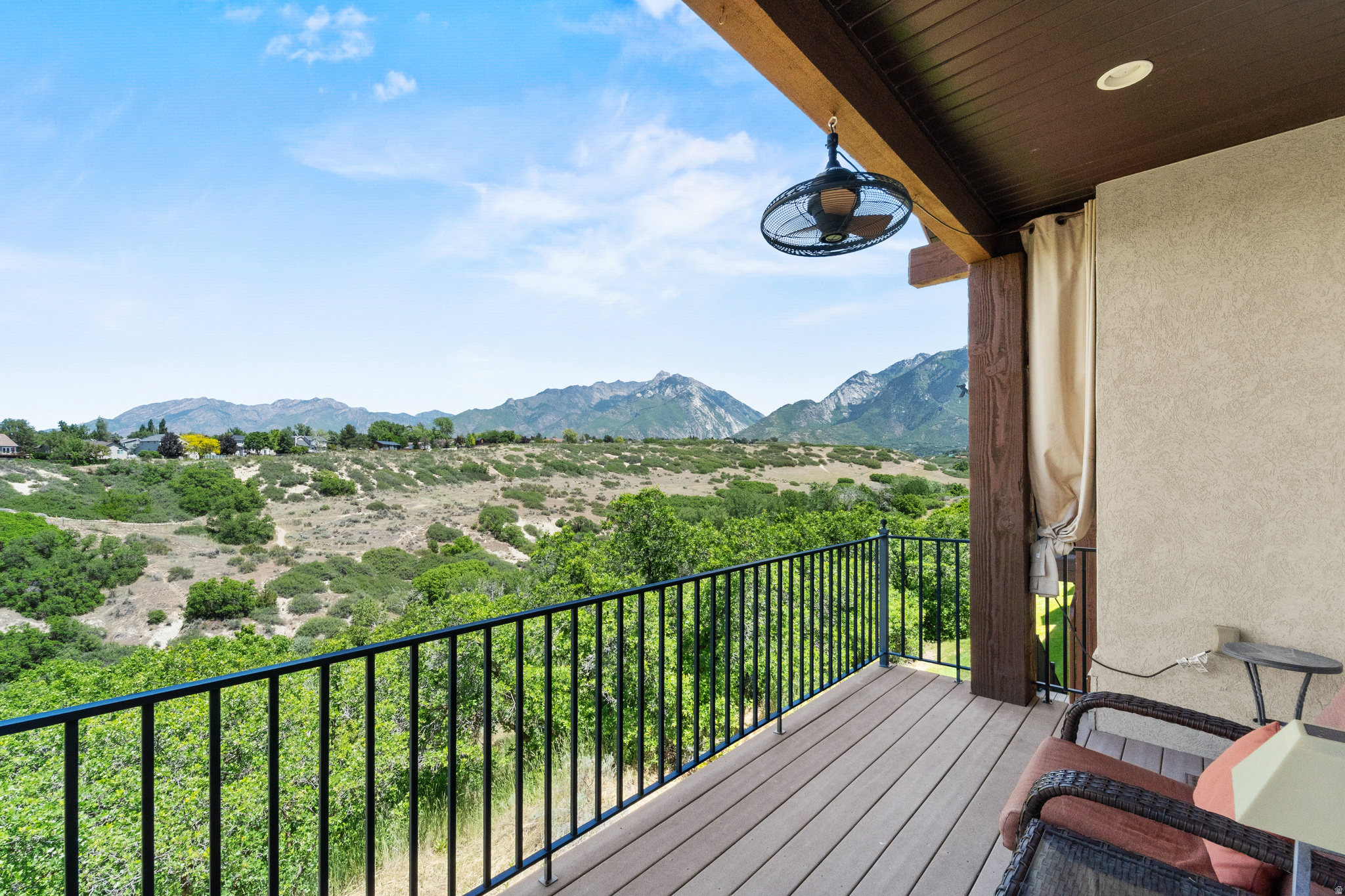 VILLAGE ON DIMPLE DELL CONDO - Residential
