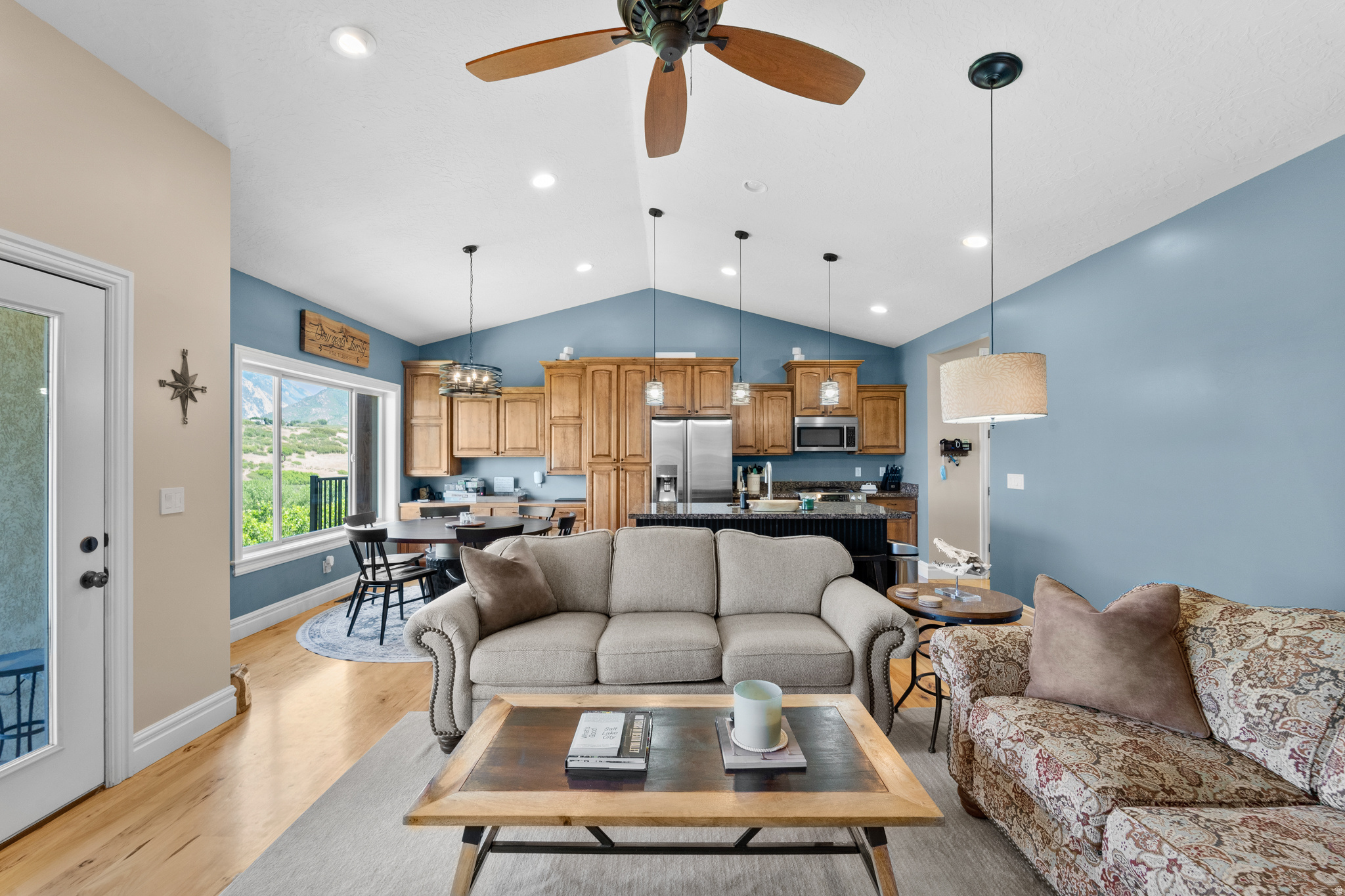VILLAGE ON DIMPLE DELL CONDO - Residential