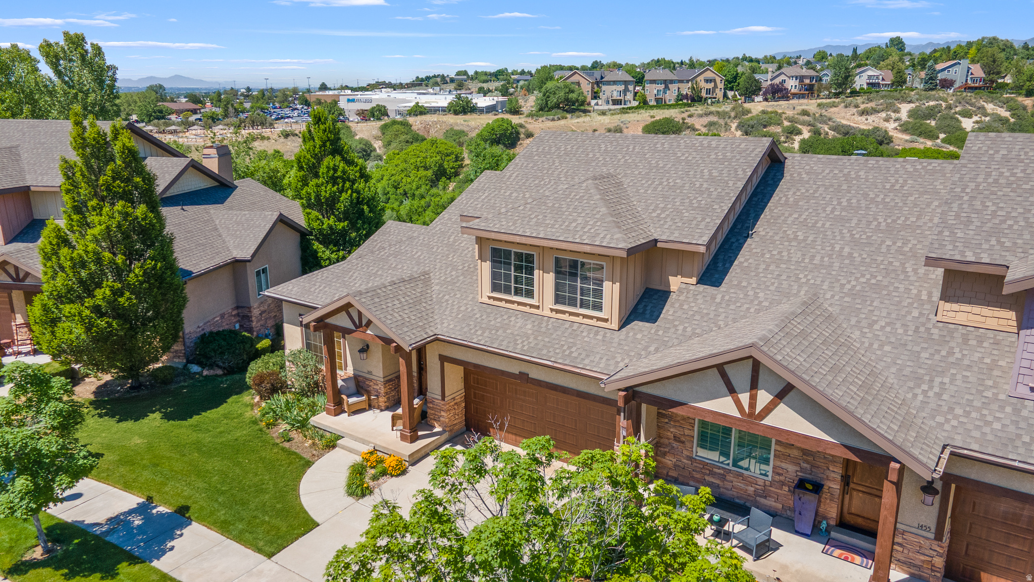 VILLAGE ON DIMPLE DELL CONDO - Residential