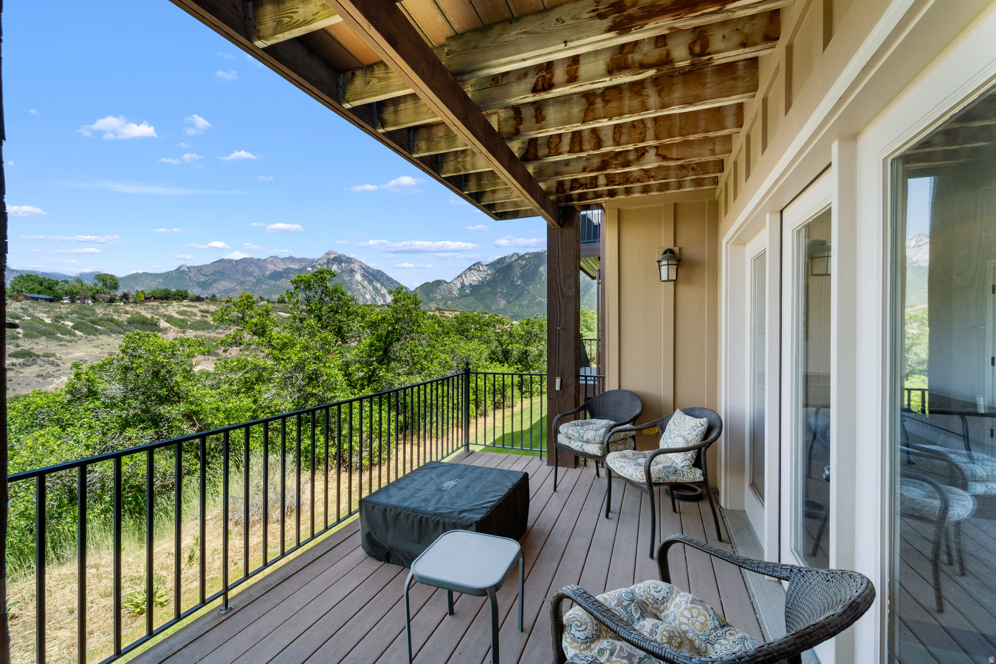 VILLAGE ON DIMPLE DELL CONDO - Residential