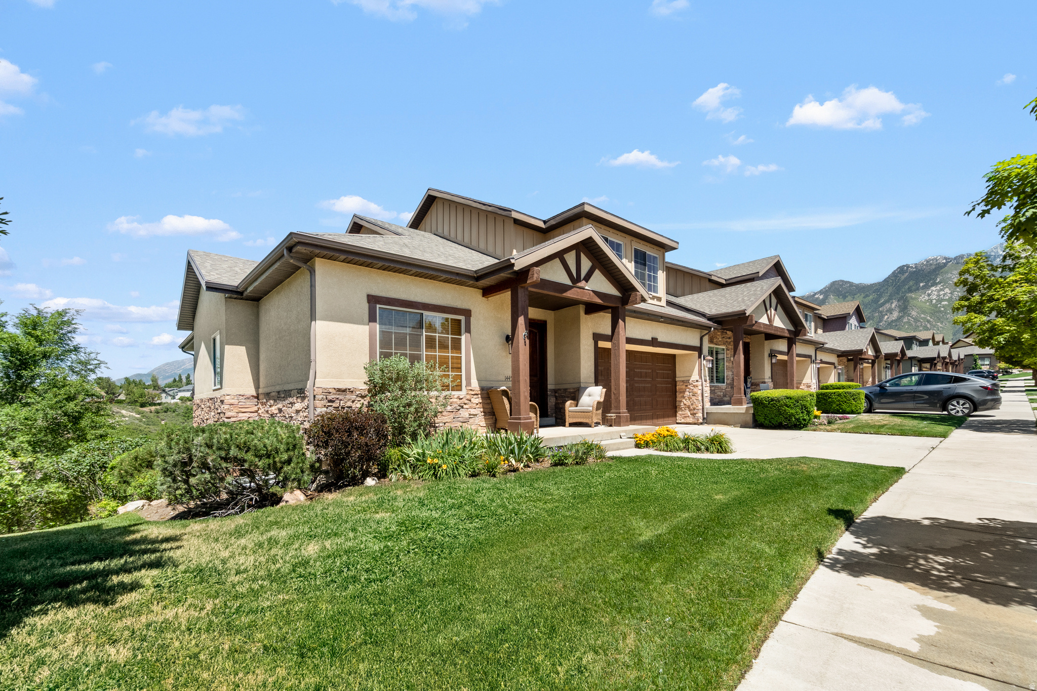 VILLAGE ON DIMPLE DELL CONDO - Residential