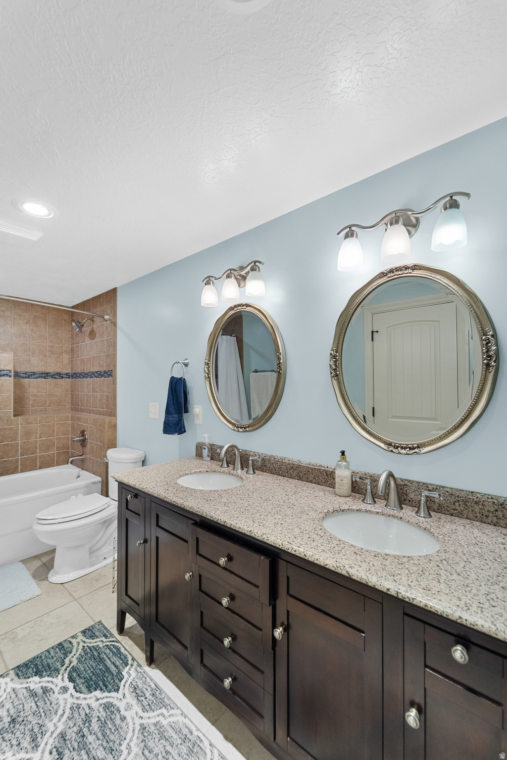 VILLAGE ON DIMPLE DELL CONDO - Residential