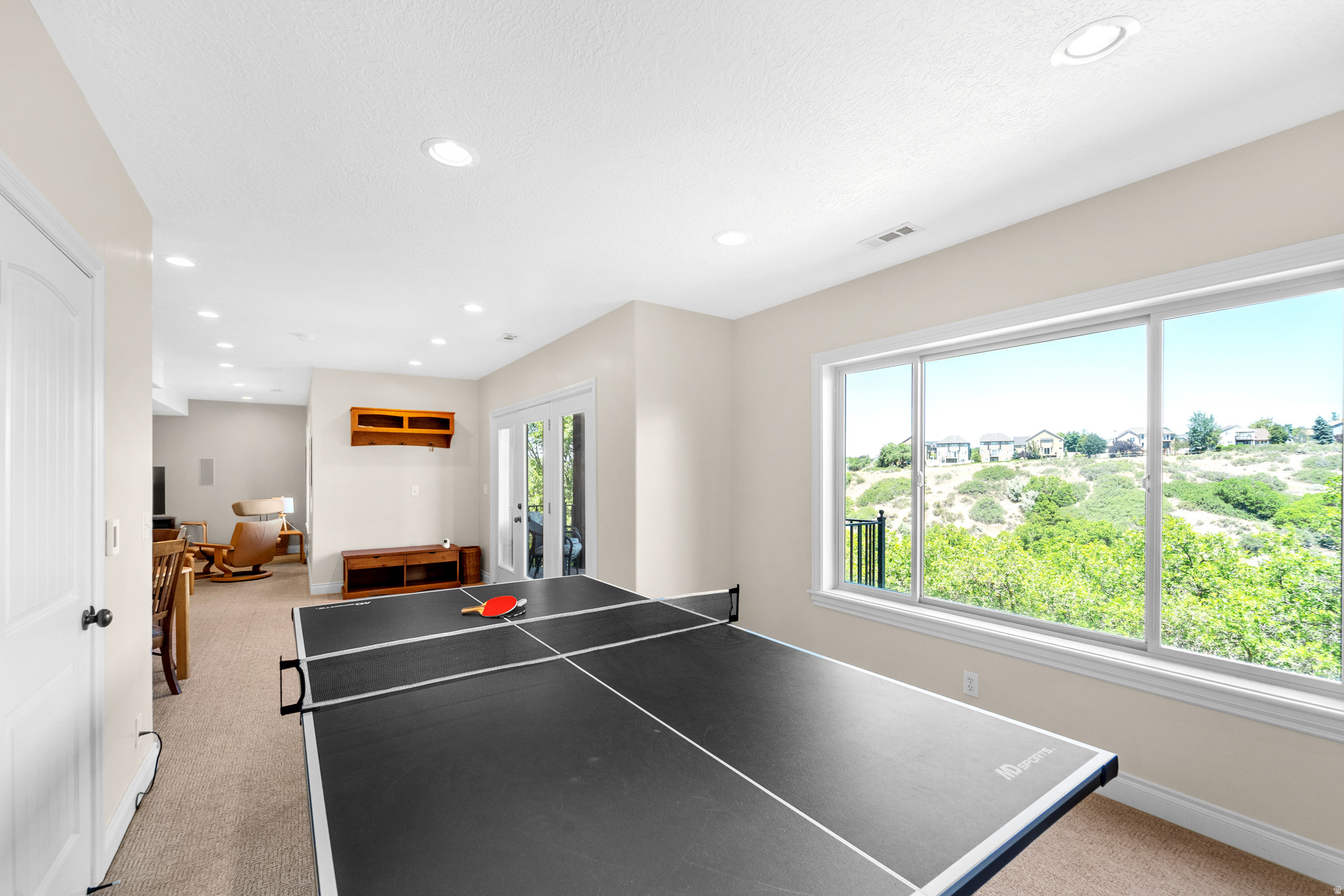 VILLAGE ON DIMPLE DELL CONDO - Residential