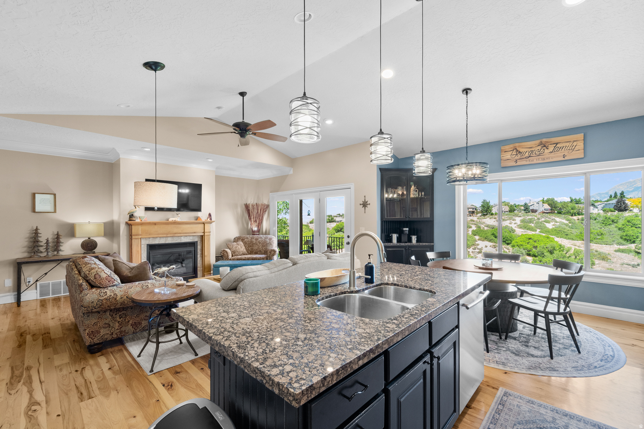 VILLAGE ON DIMPLE DELL CONDO - Residential