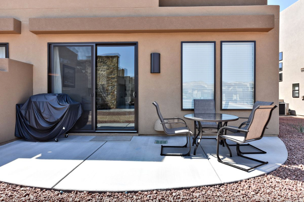 ESCAPES AT THE LEDGES 6 - Residential