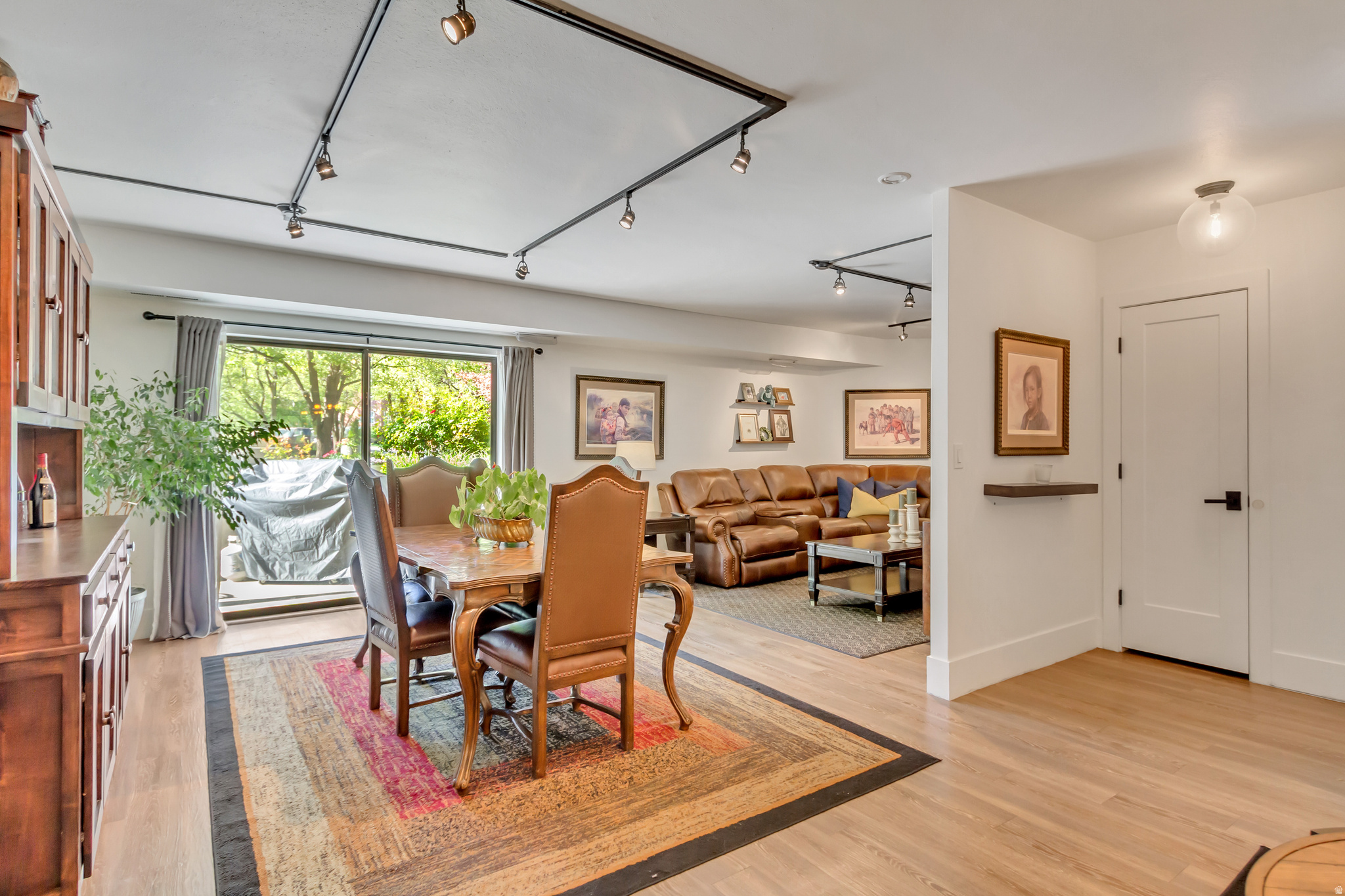 OAK CREST GA - Residential