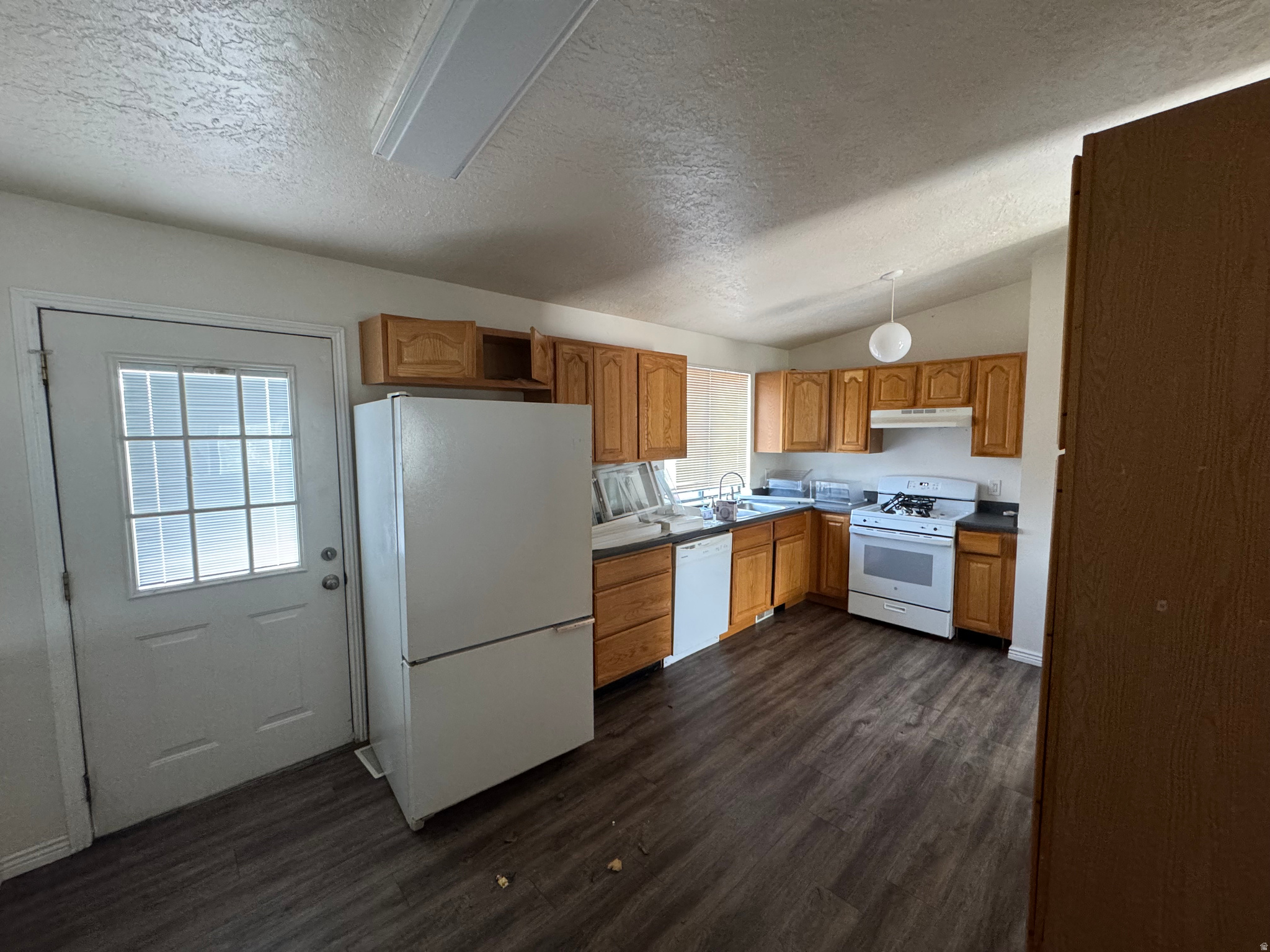 PARK WOOD - Residential