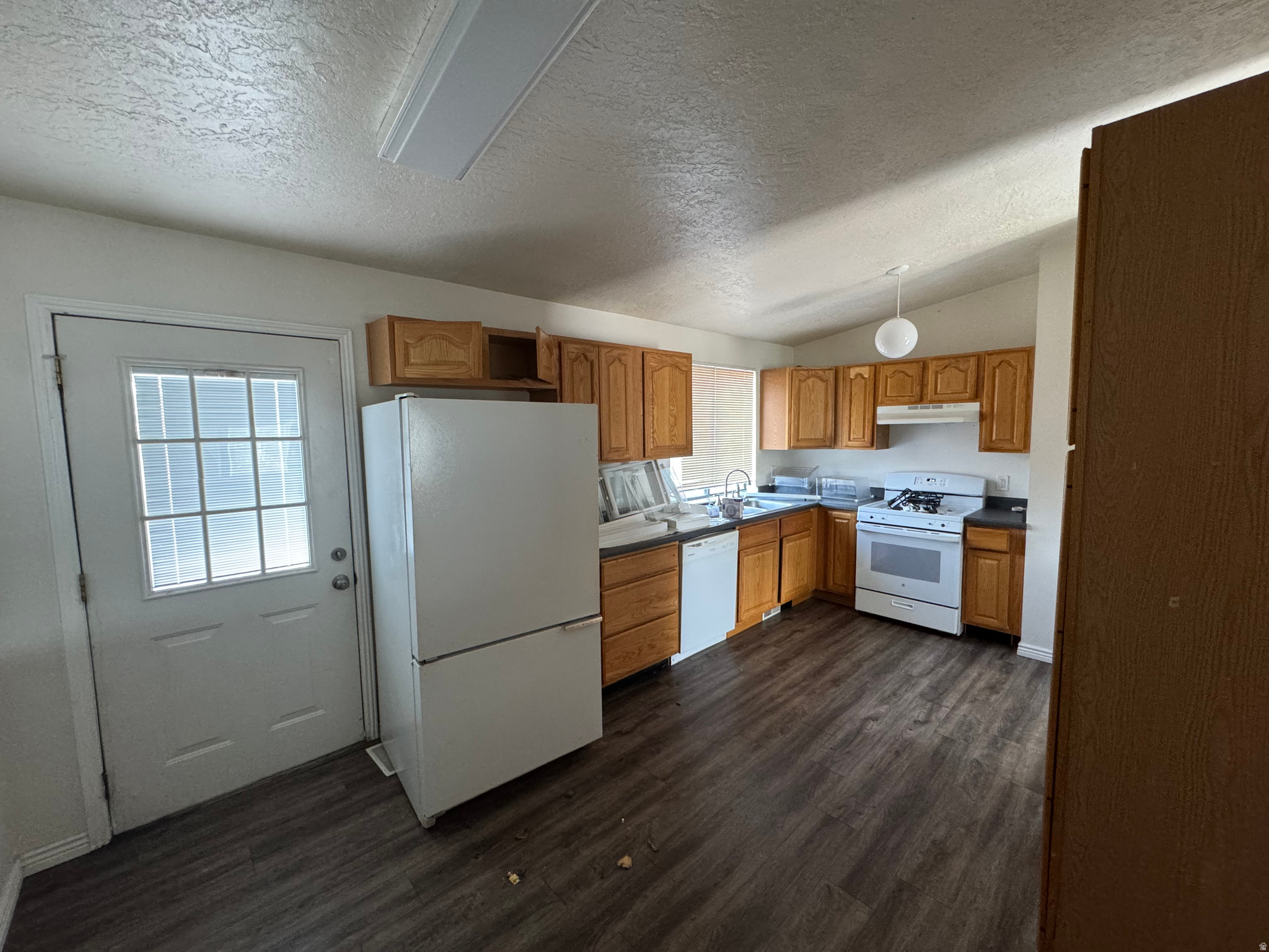 PARK WOOD - Residential