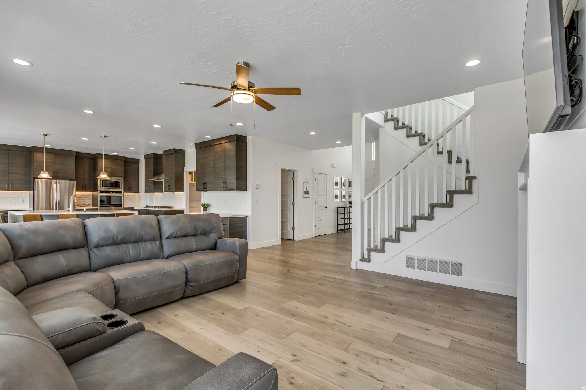 MALLARD BAY - Residential