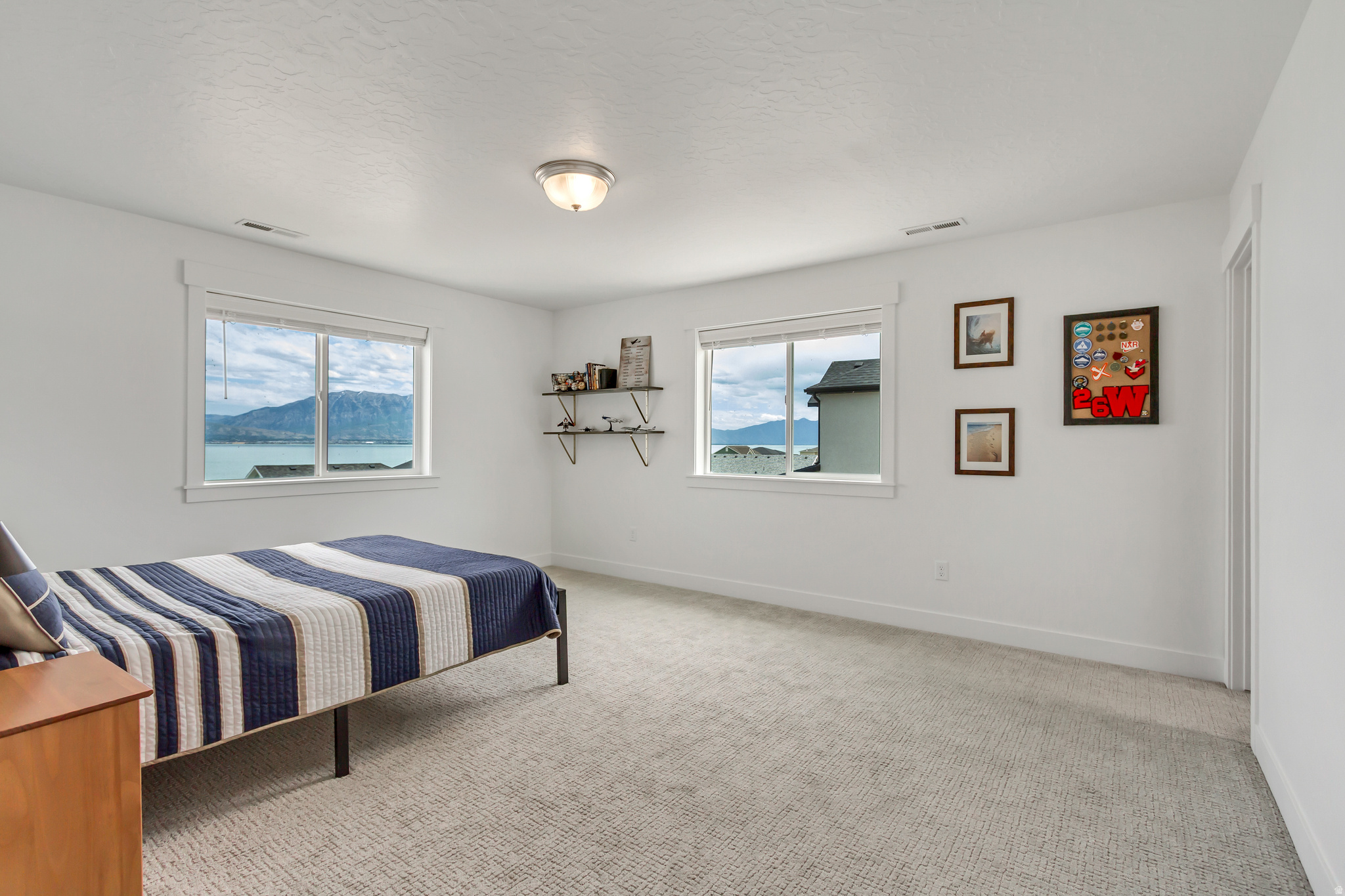 MALLARD BAY - Residential