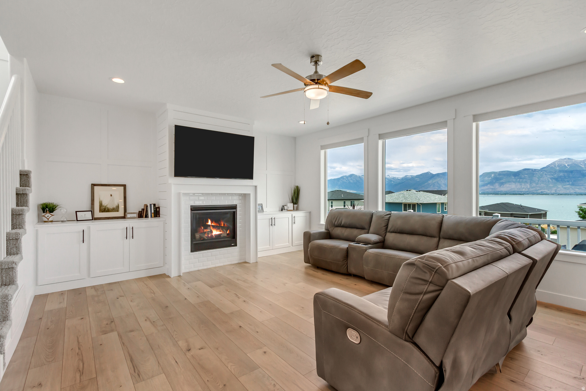 MALLARD BAY - Residential