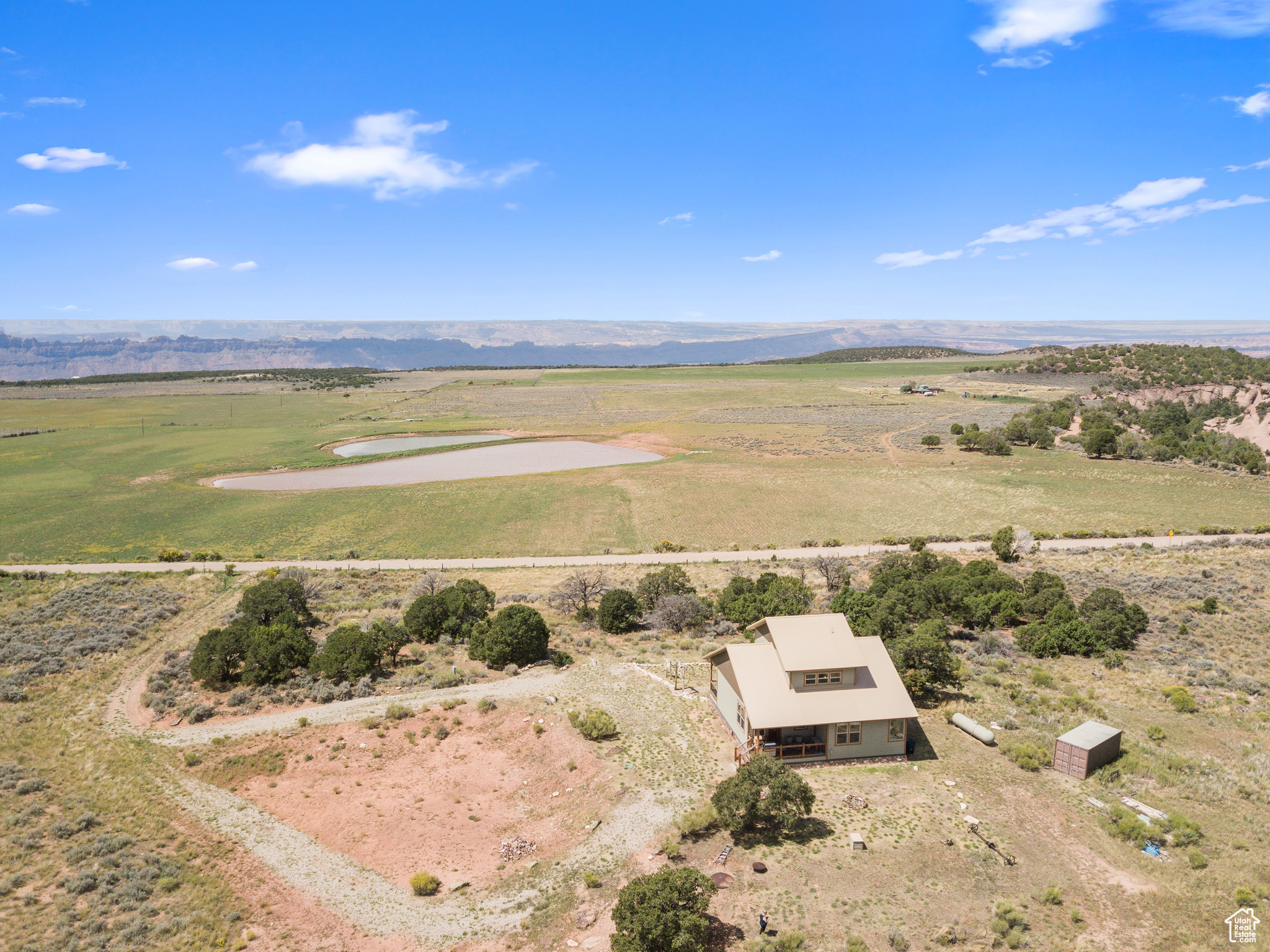 COUGAR CANYON RANCH - Residential