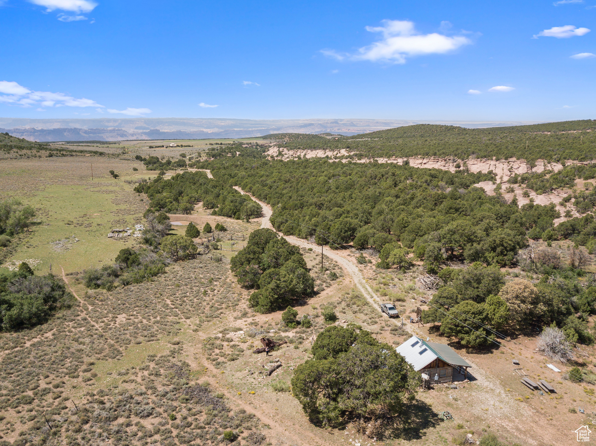 COUGAR CANYON RANCH - Residential