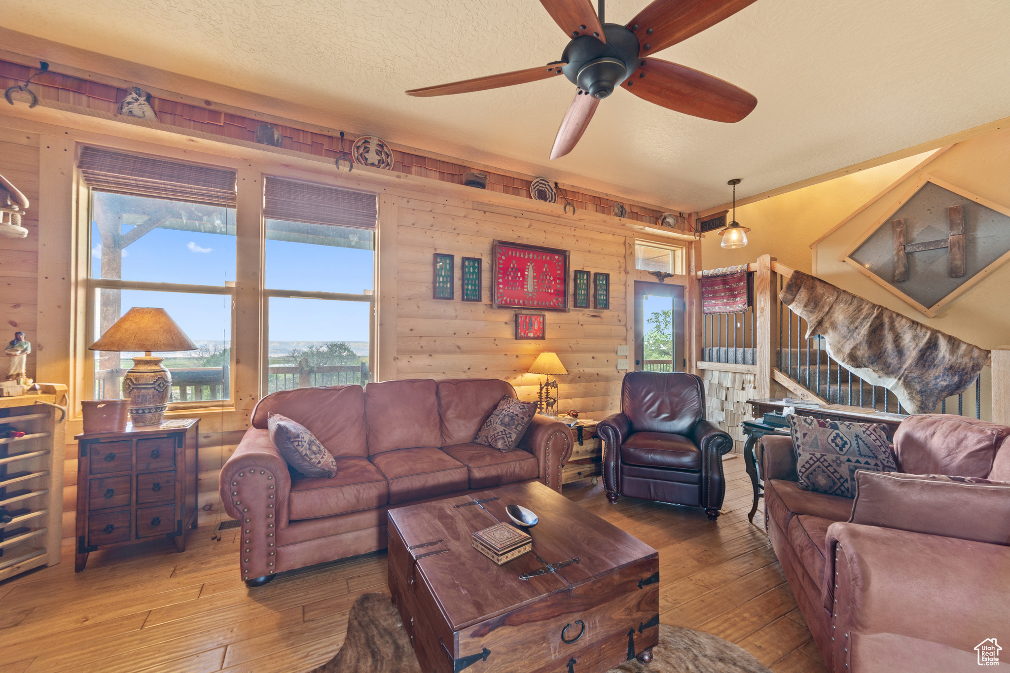 COUGAR CANYON RANCH - Residential