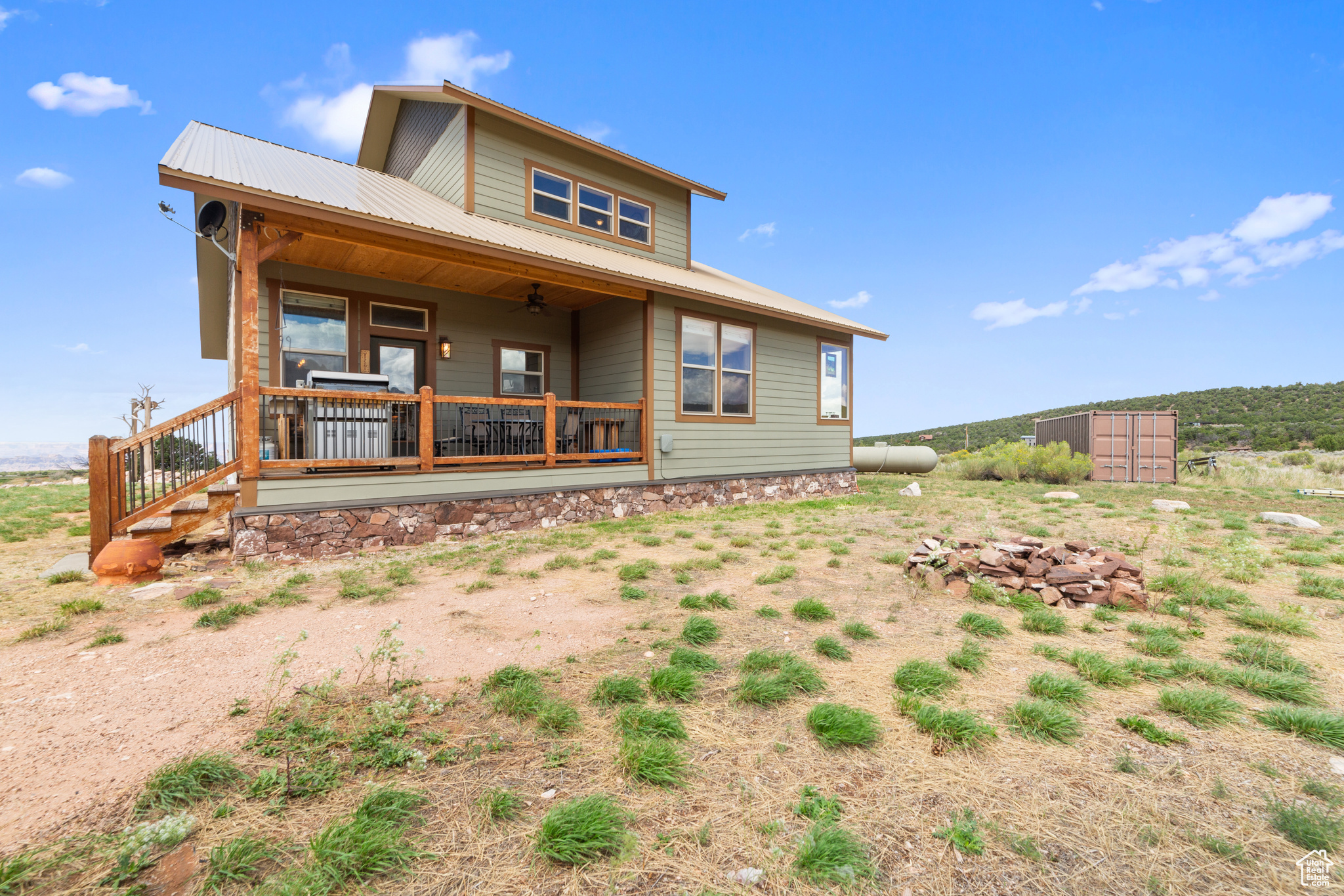 COUGAR CANYON RANCH - Residential