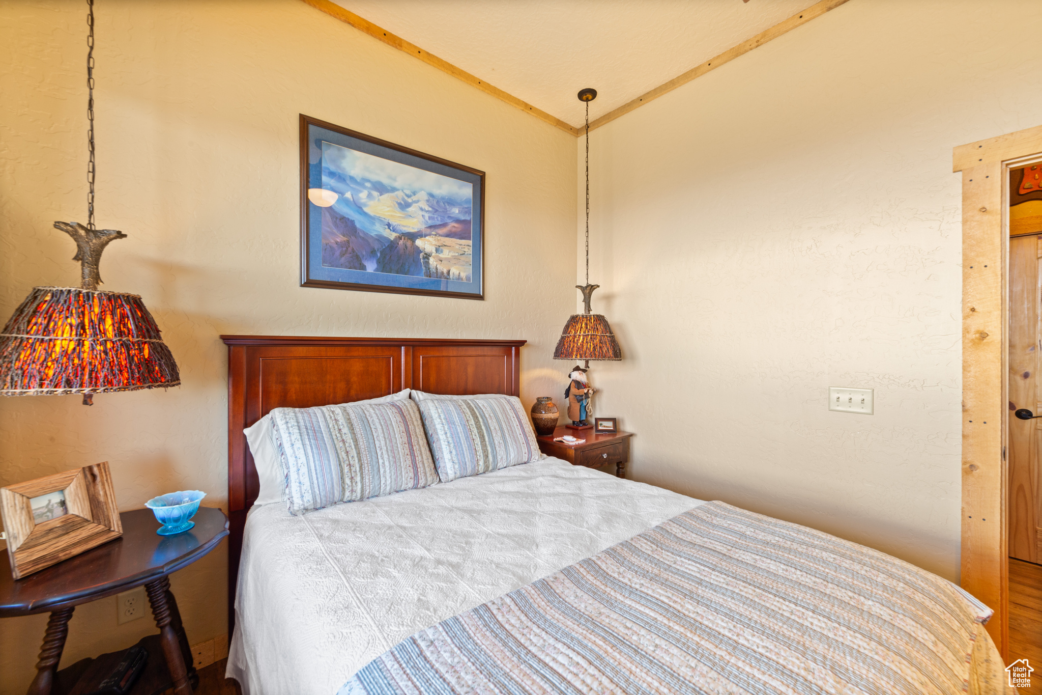 COUGAR CANYON RANCH - Residential