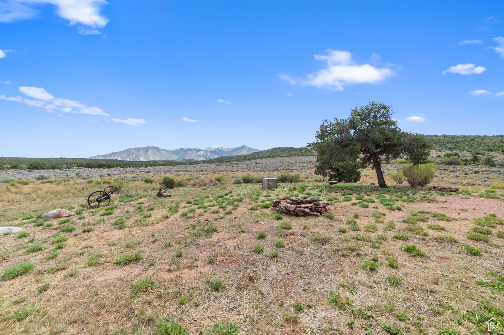 COUGAR CANYON RANCH - Residential