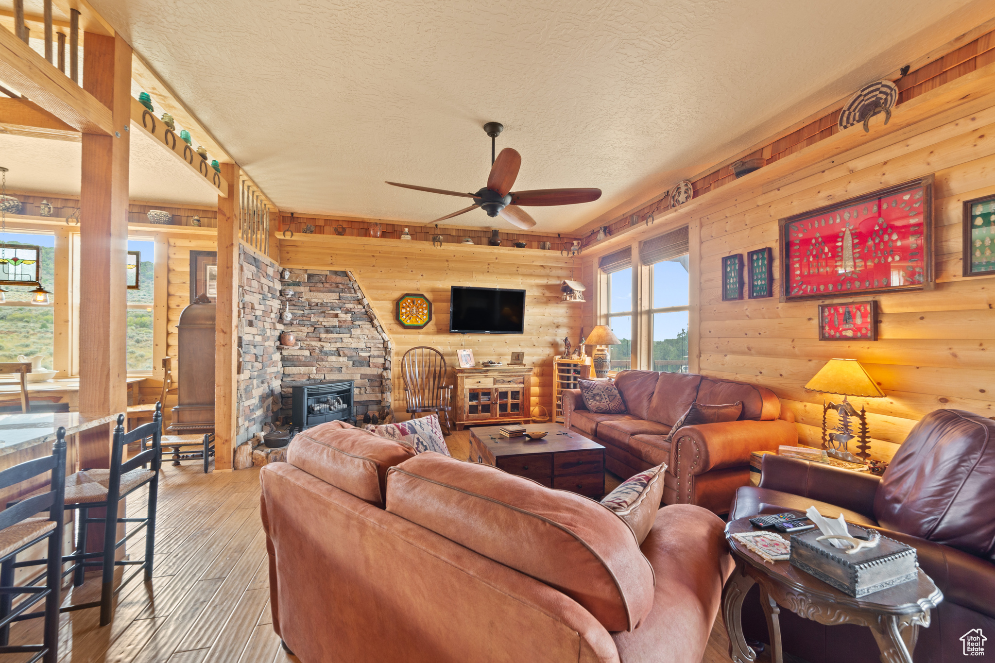 COUGAR CANYON RANCH - Residential