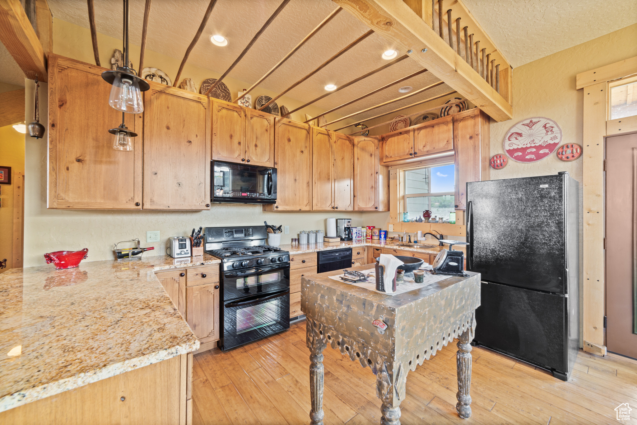 COUGAR CANYON RANCH - Residential