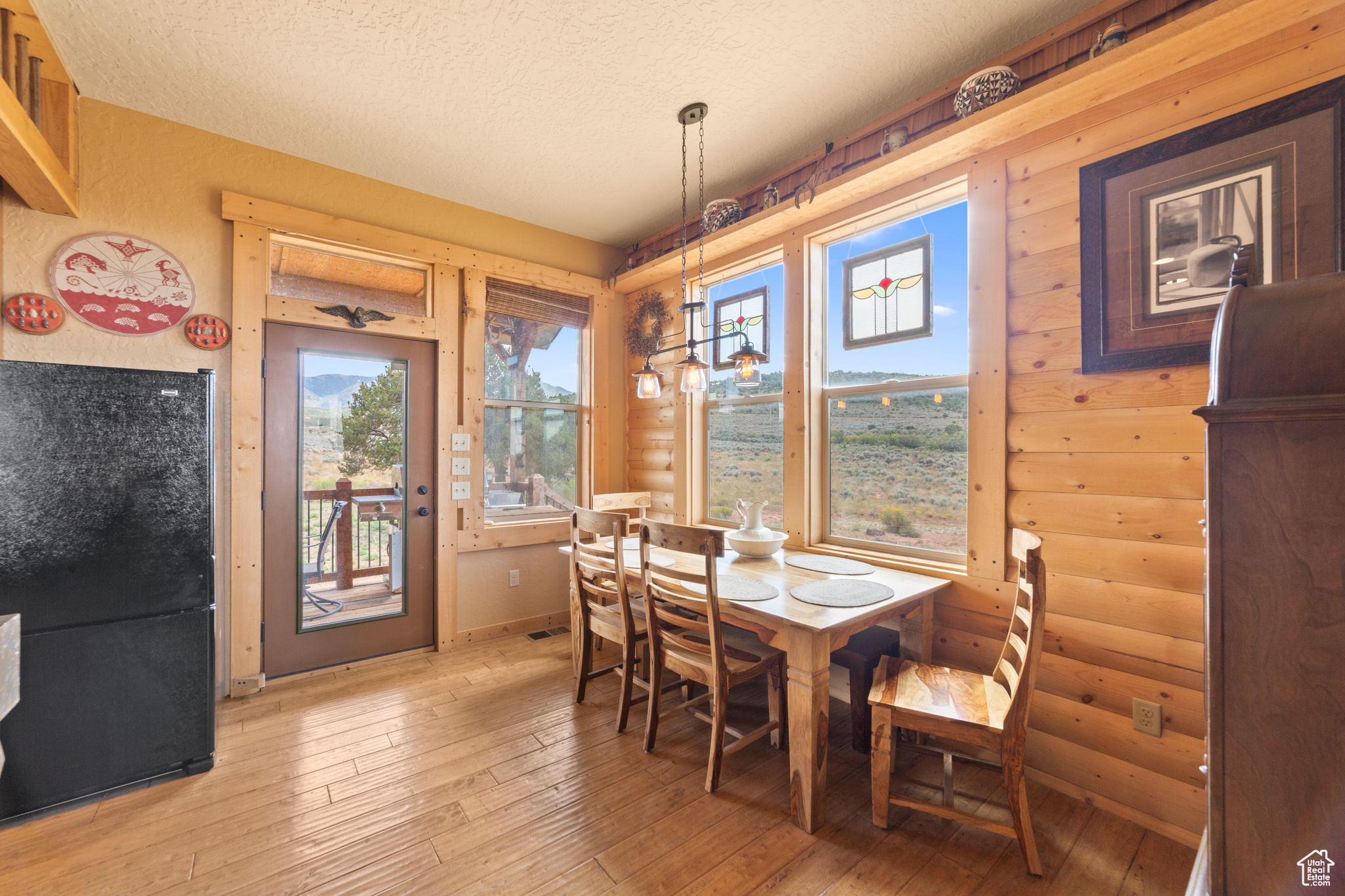 COUGAR CANYON RANCH - Residential