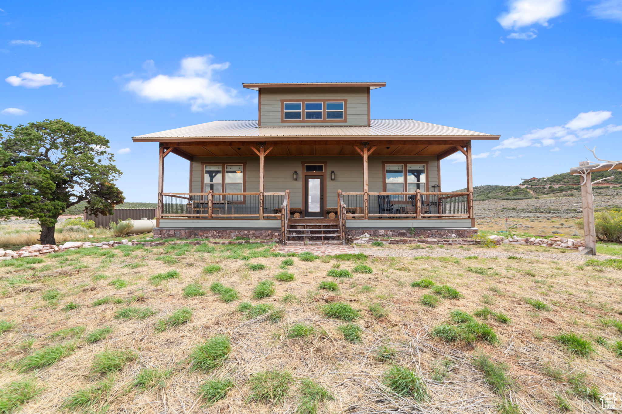 COUGAR CANYON RANCH - Residential