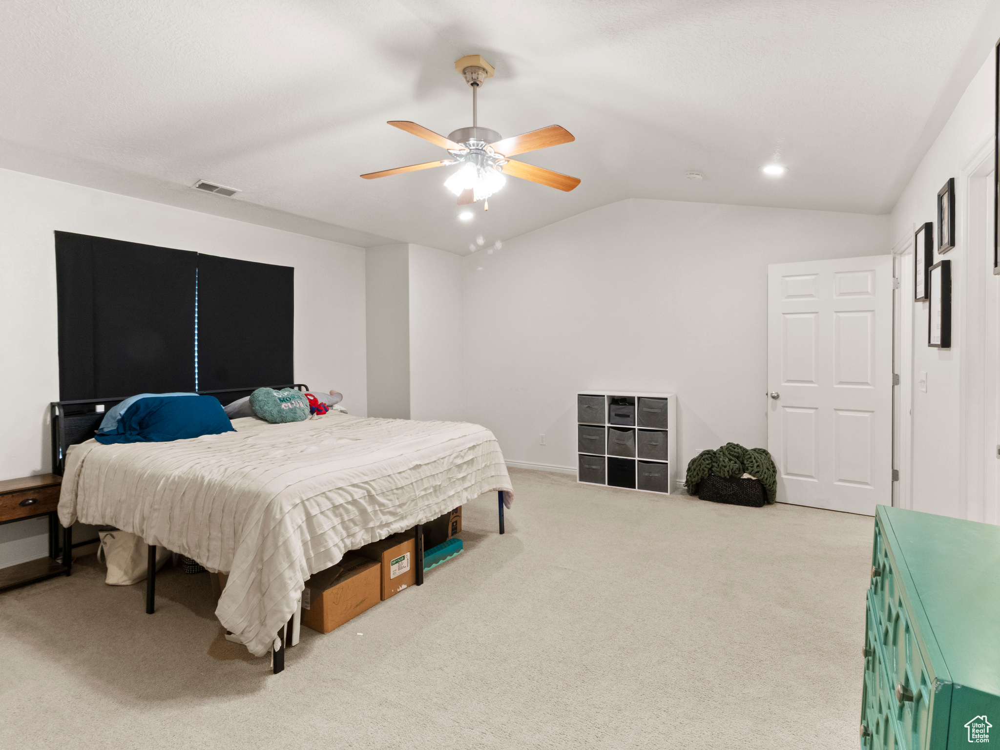 COUNTRY COTTAGES CONDO - Residential