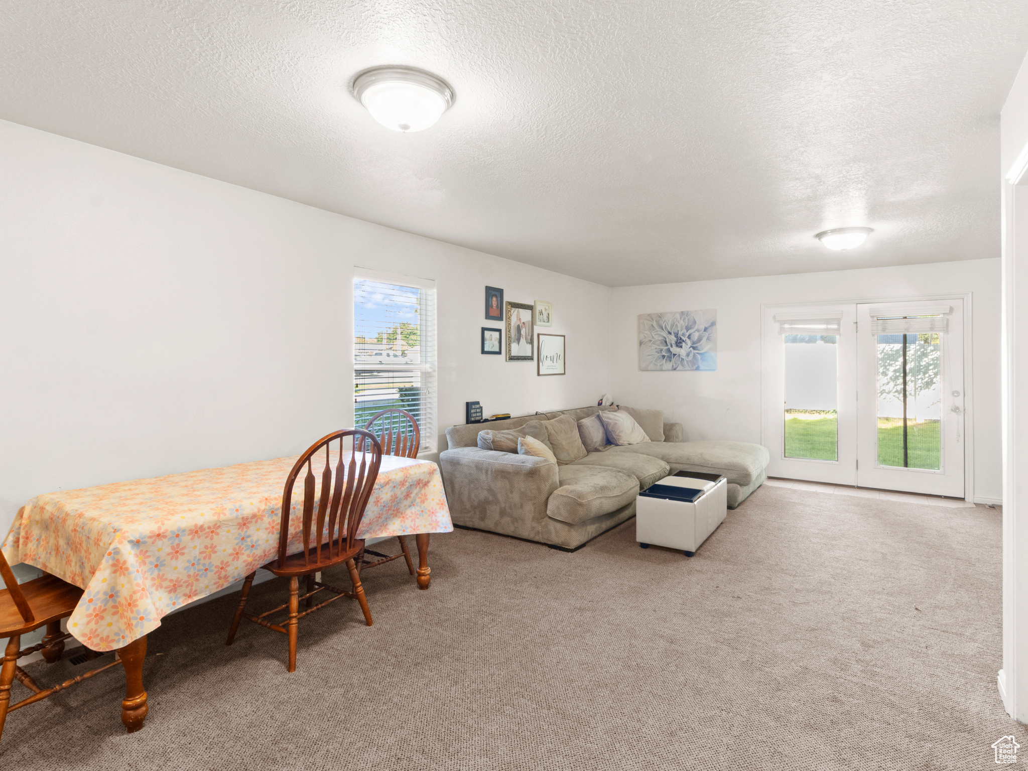 COUNTRY COTTAGES CONDO - Residential