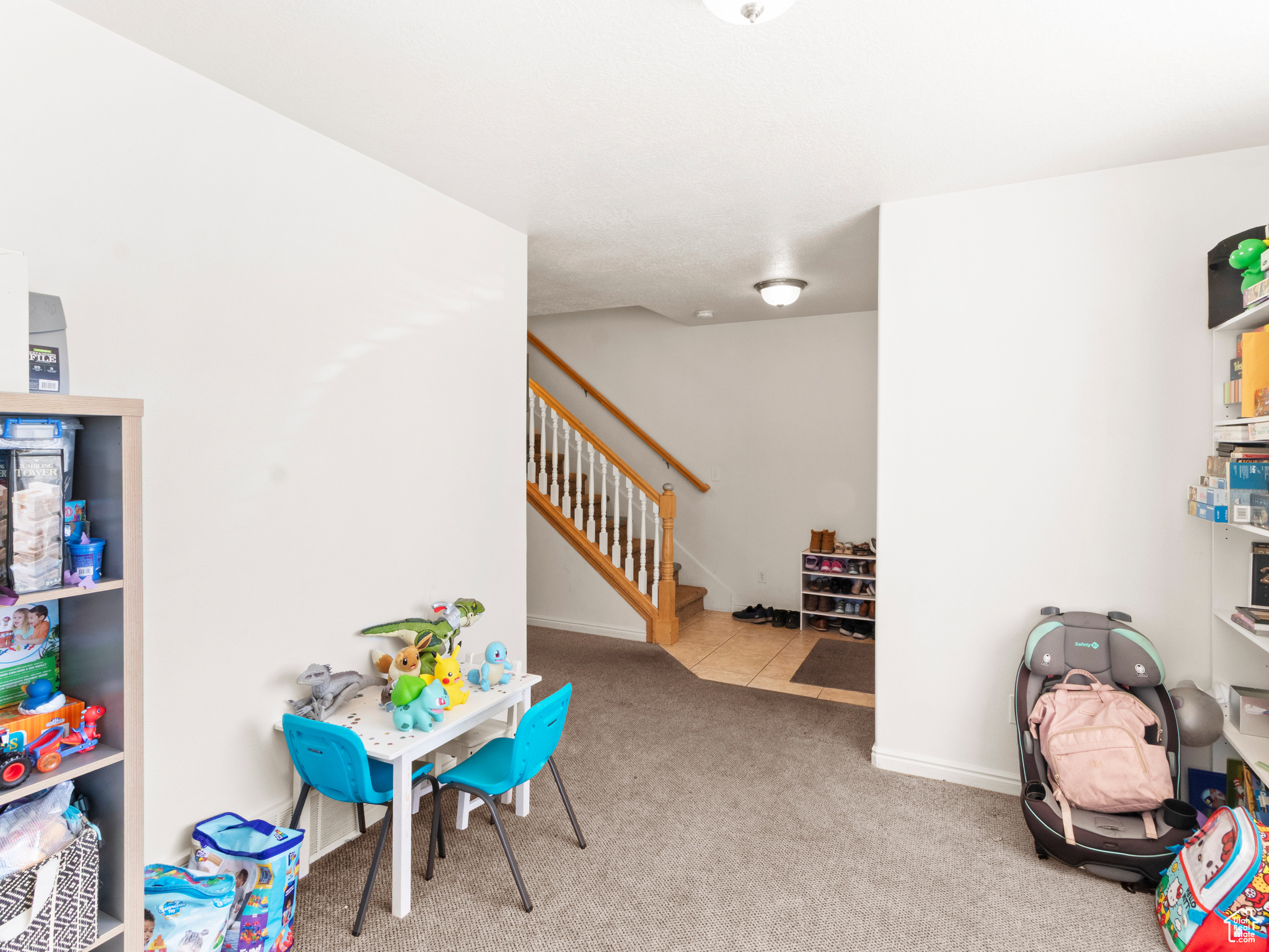 COUNTRY COTTAGES CONDO - Residential