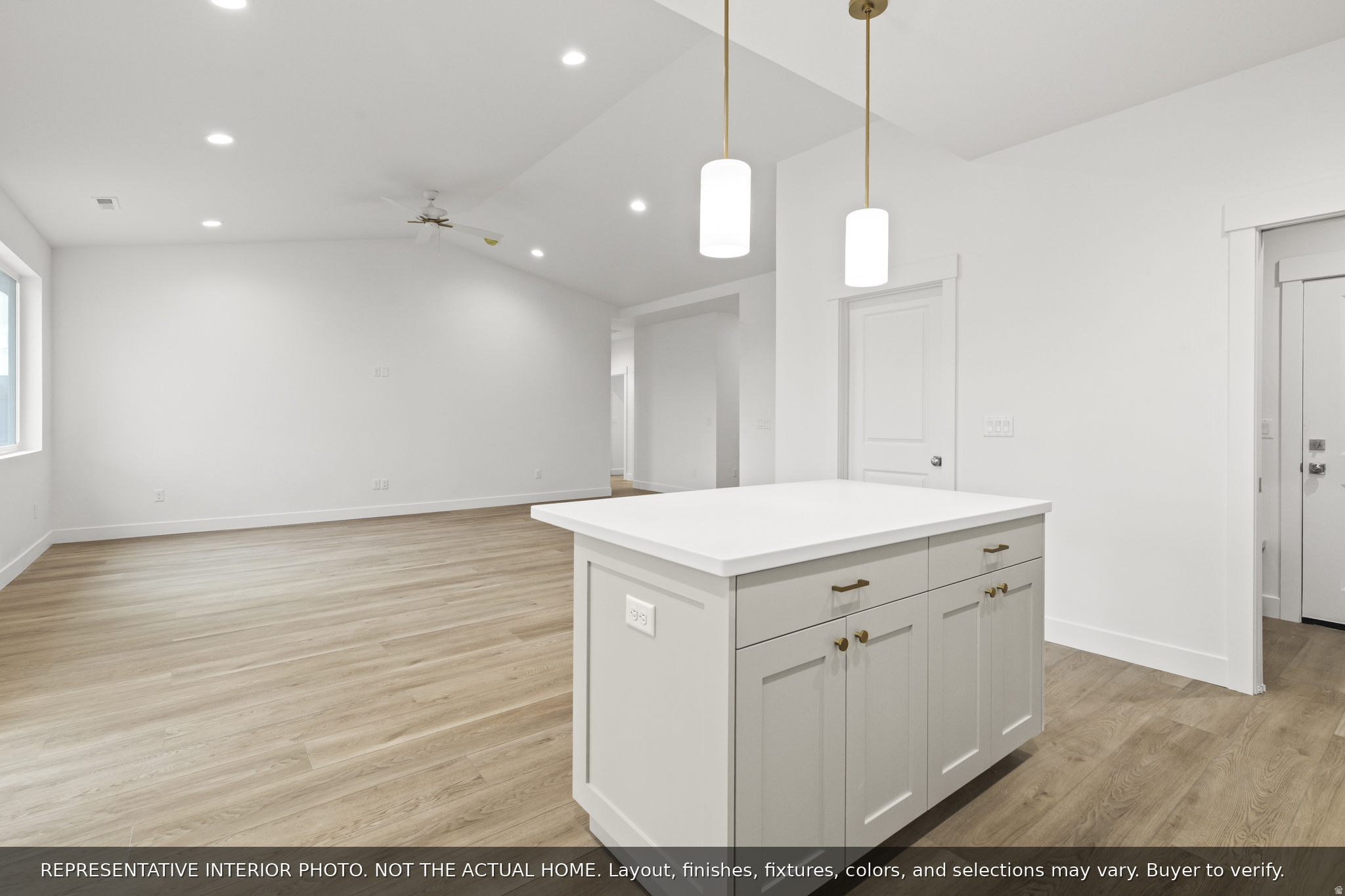 GOOLD BROTHERS CORNER - Residential