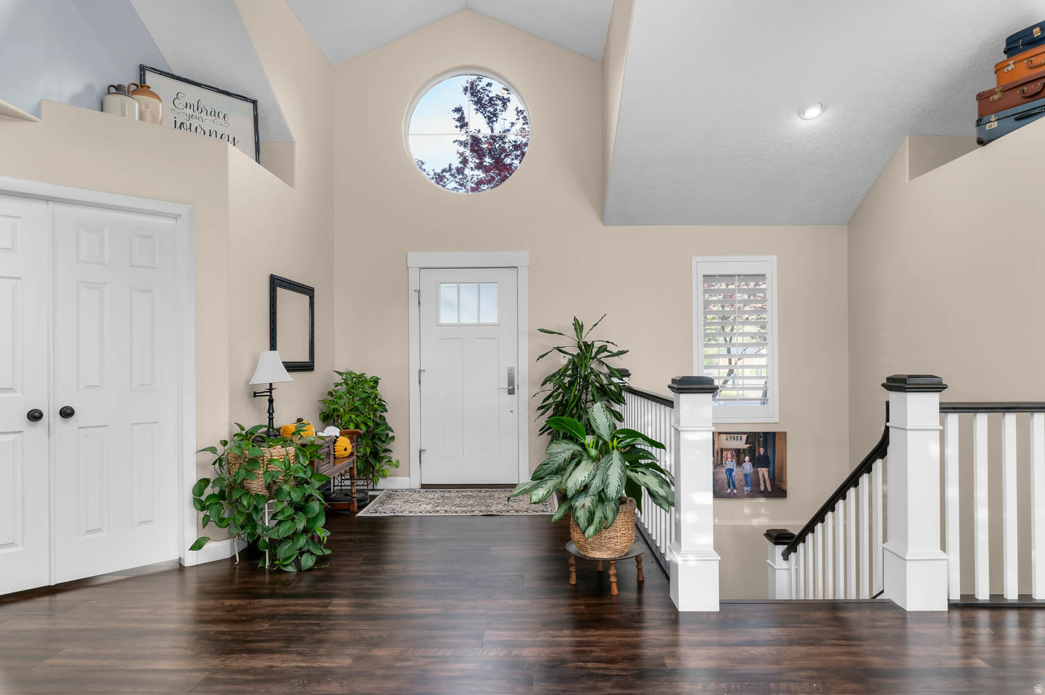 HIGHLANDS BLUFF ESTA - Residential