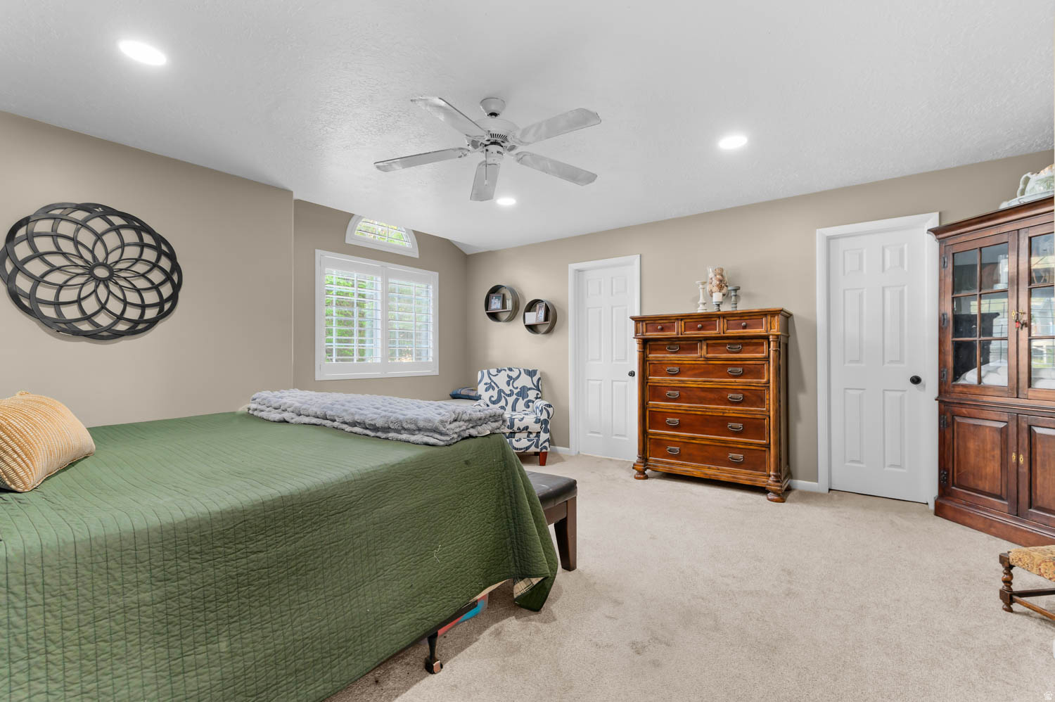 HIGHLANDS BLUFF ESTA - Residential