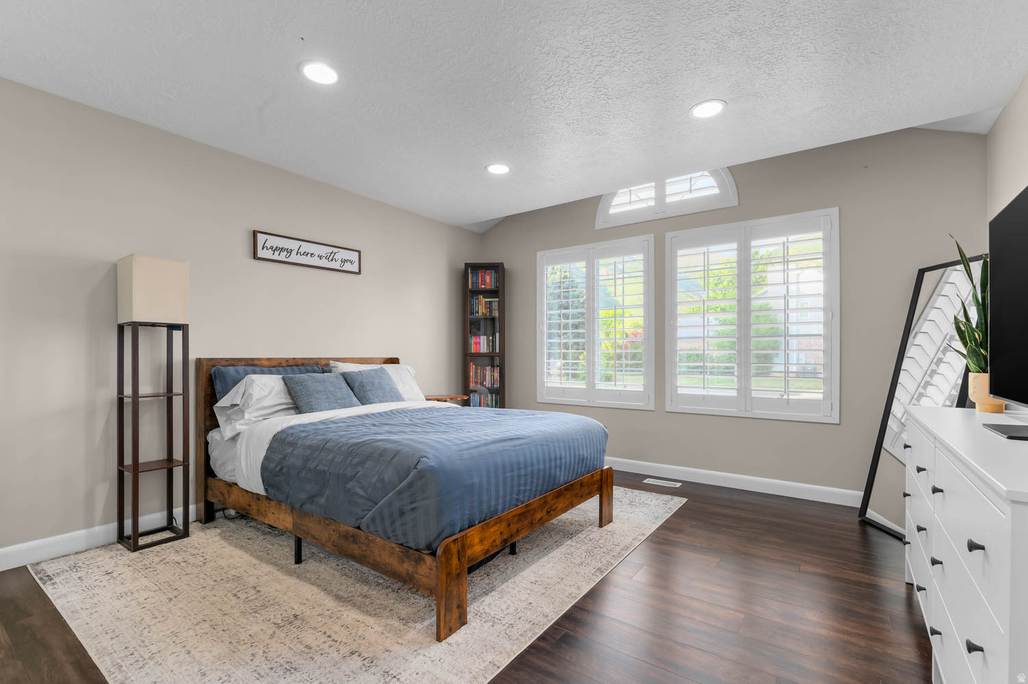 HIGHLANDS BLUFF ESTA - Residential