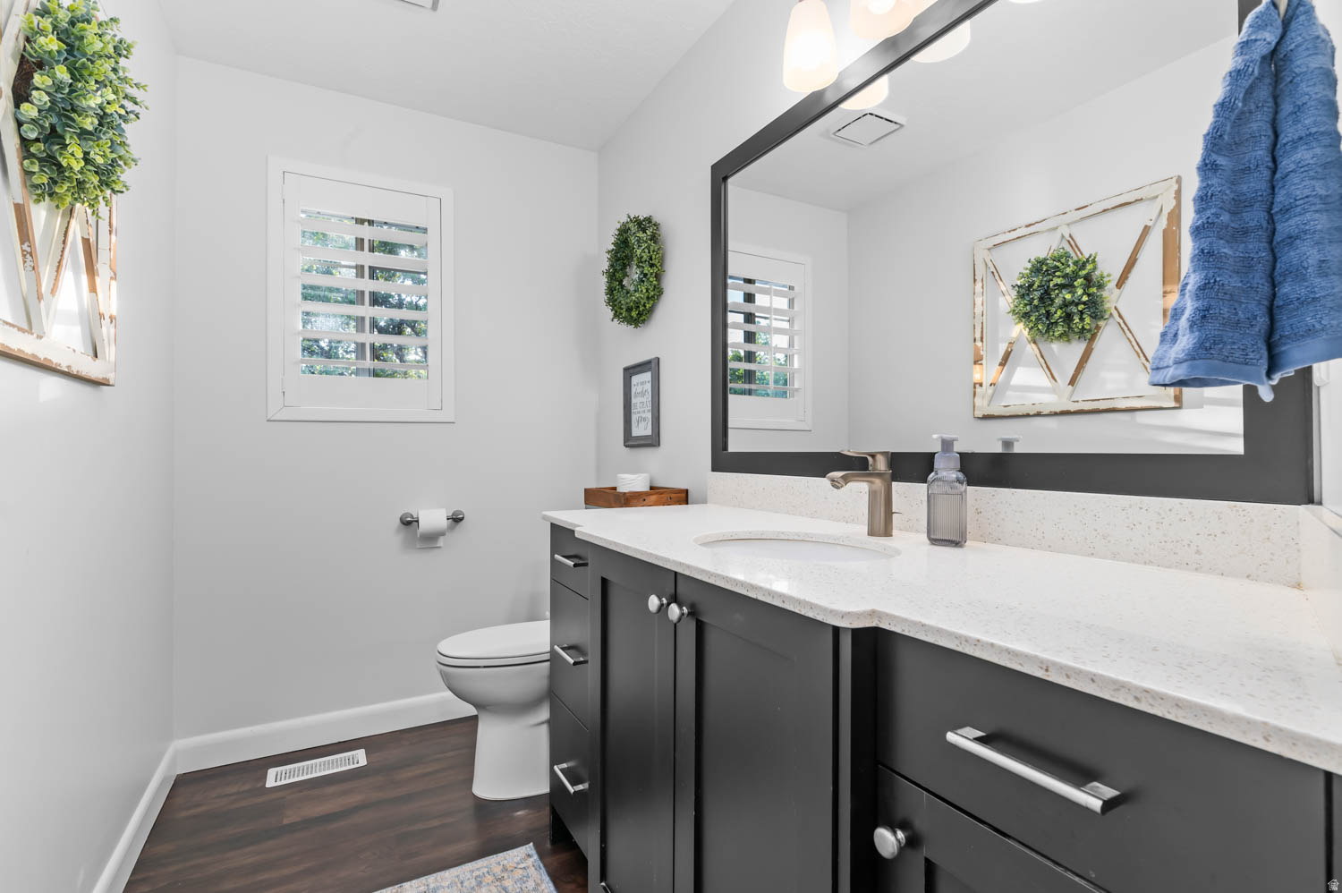 HIGHLANDS BLUFF ESTA - Residential