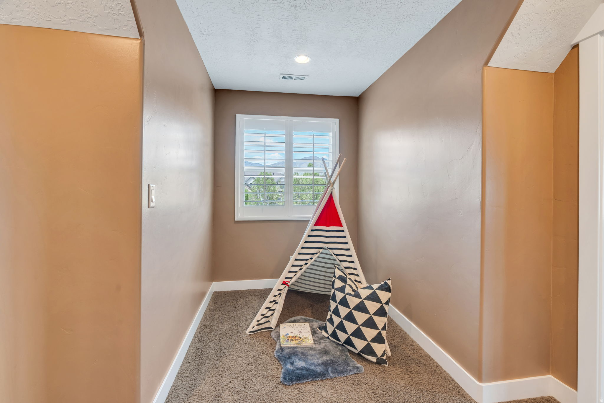 PHEASANT VIEW - Residential