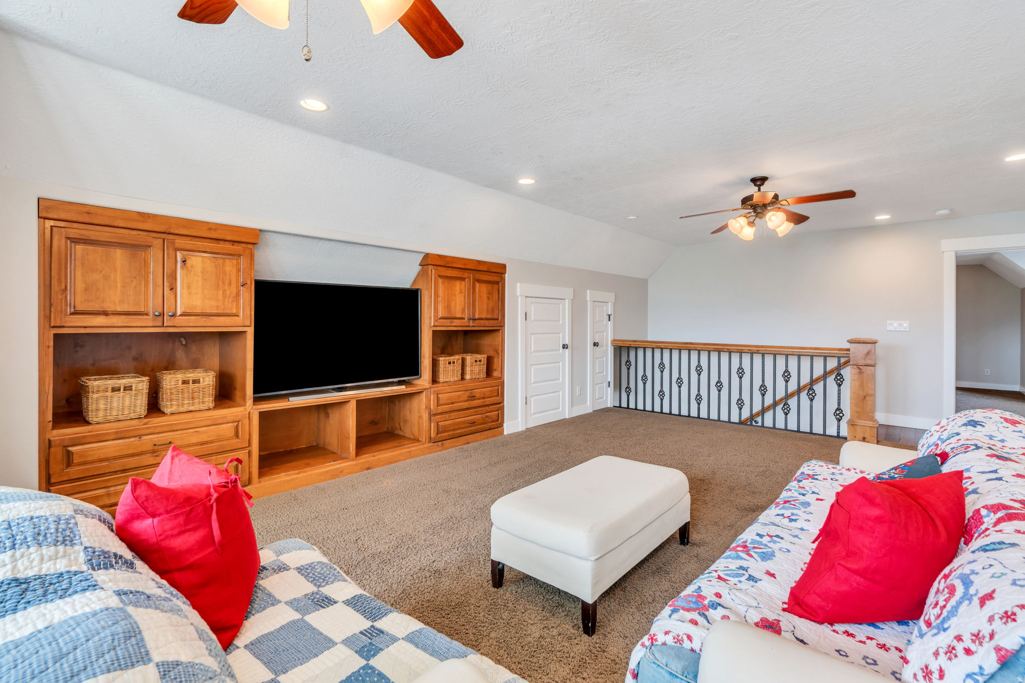 PHEASANT VIEW - Residential