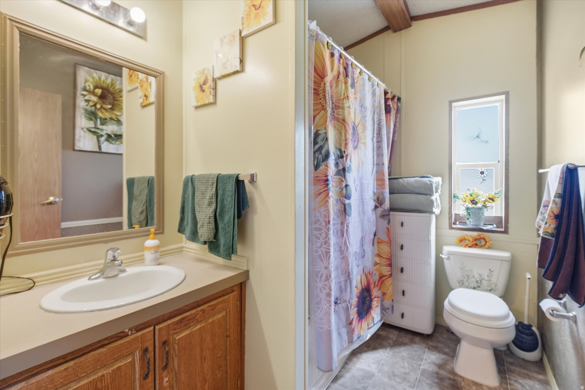 TOWN AND COUNTRY ESTATES - Residential