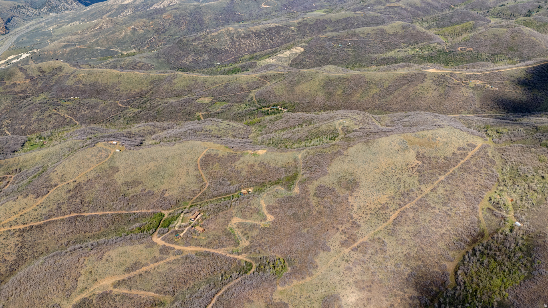 ECHO CREEK RANCHES - Land