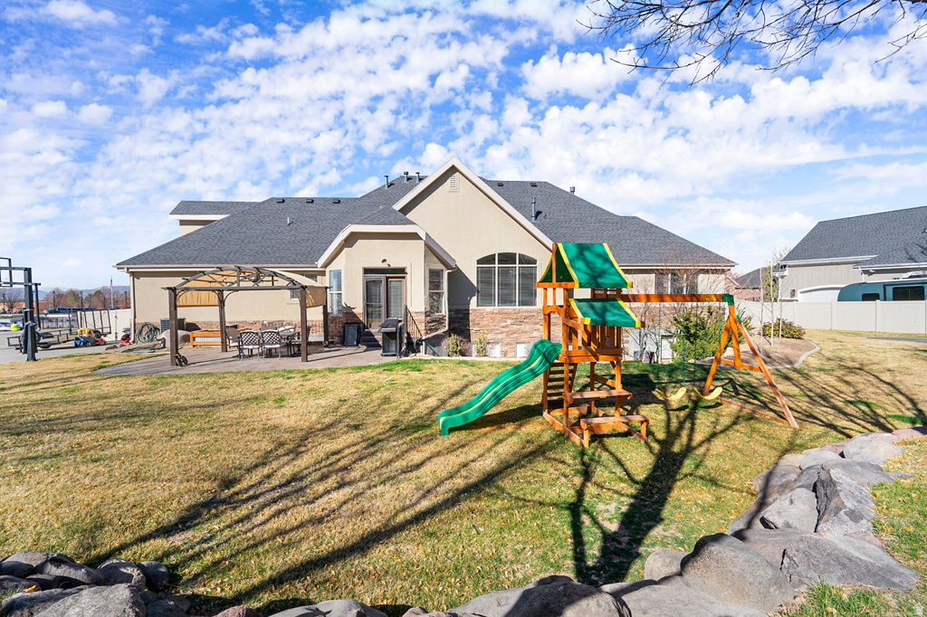 LINDON HIDDEN MEADOWS - Residential