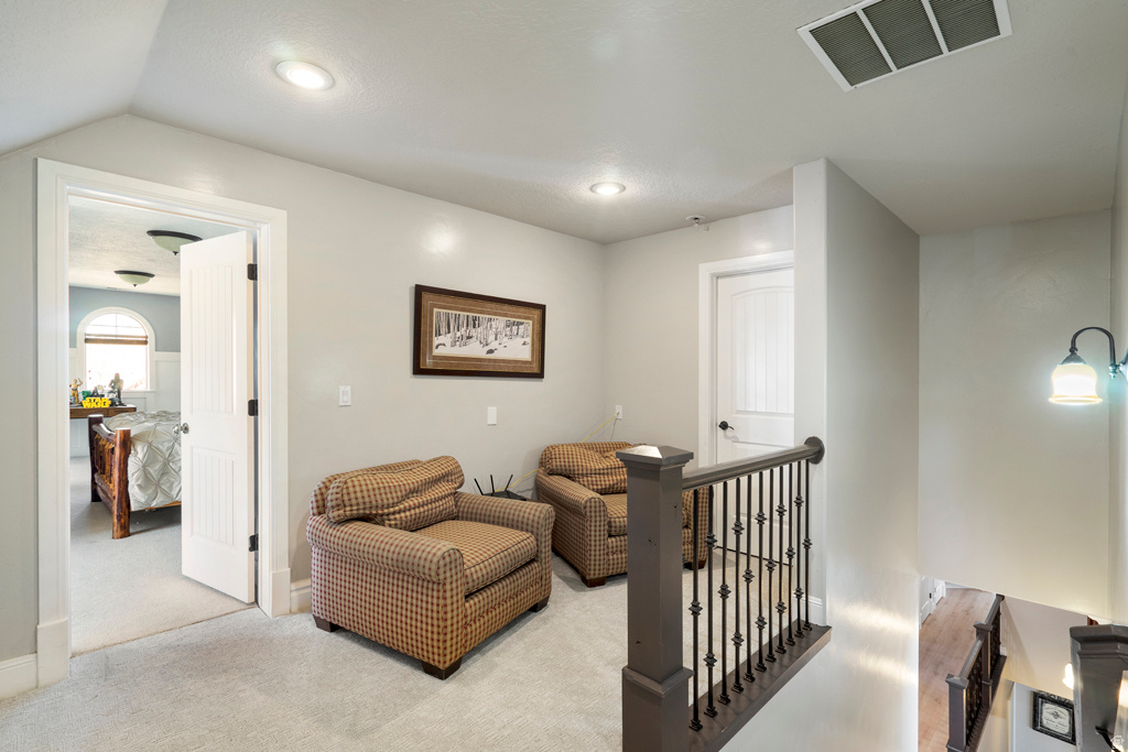 LINDON HIDDEN MEADOWS - Residential