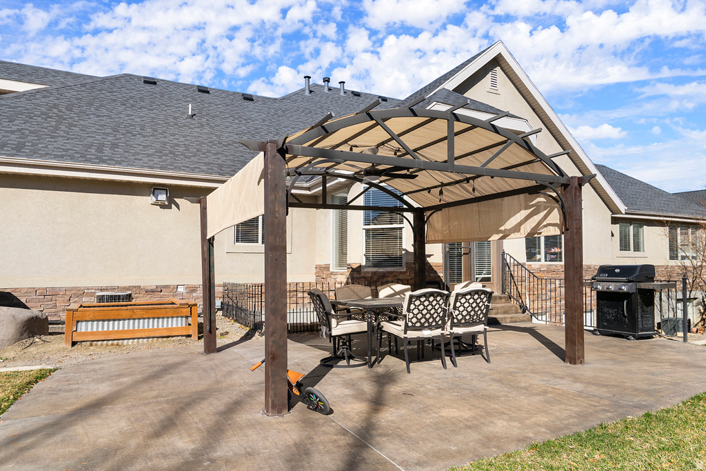 LINDON HIDDEN MEADOWS - Residential