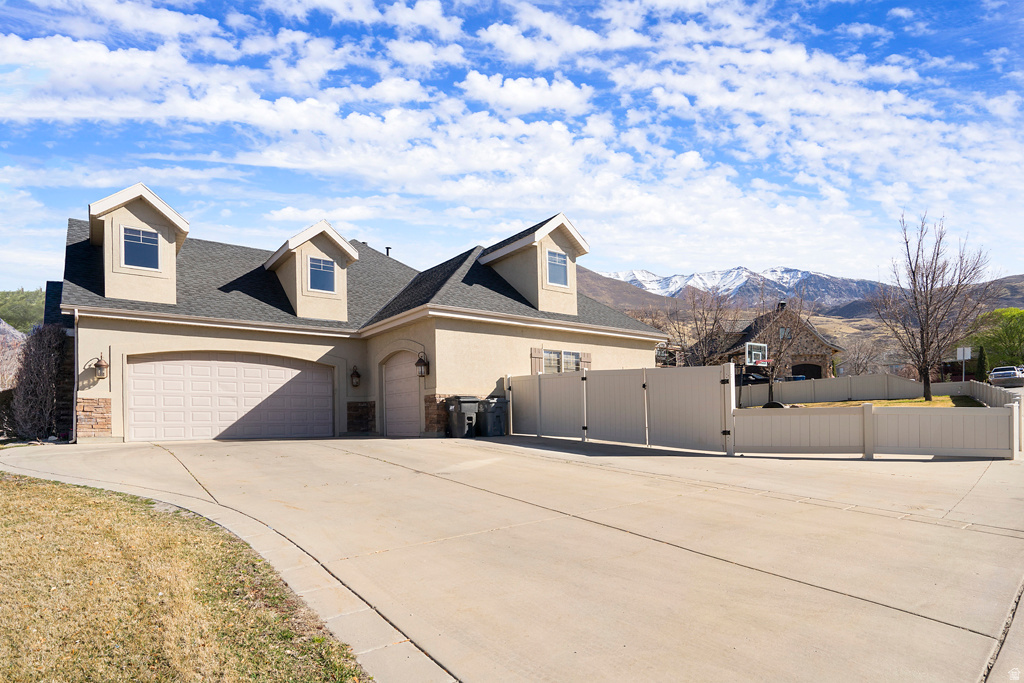 LINDON HIDDEN MEADOWS - Residential