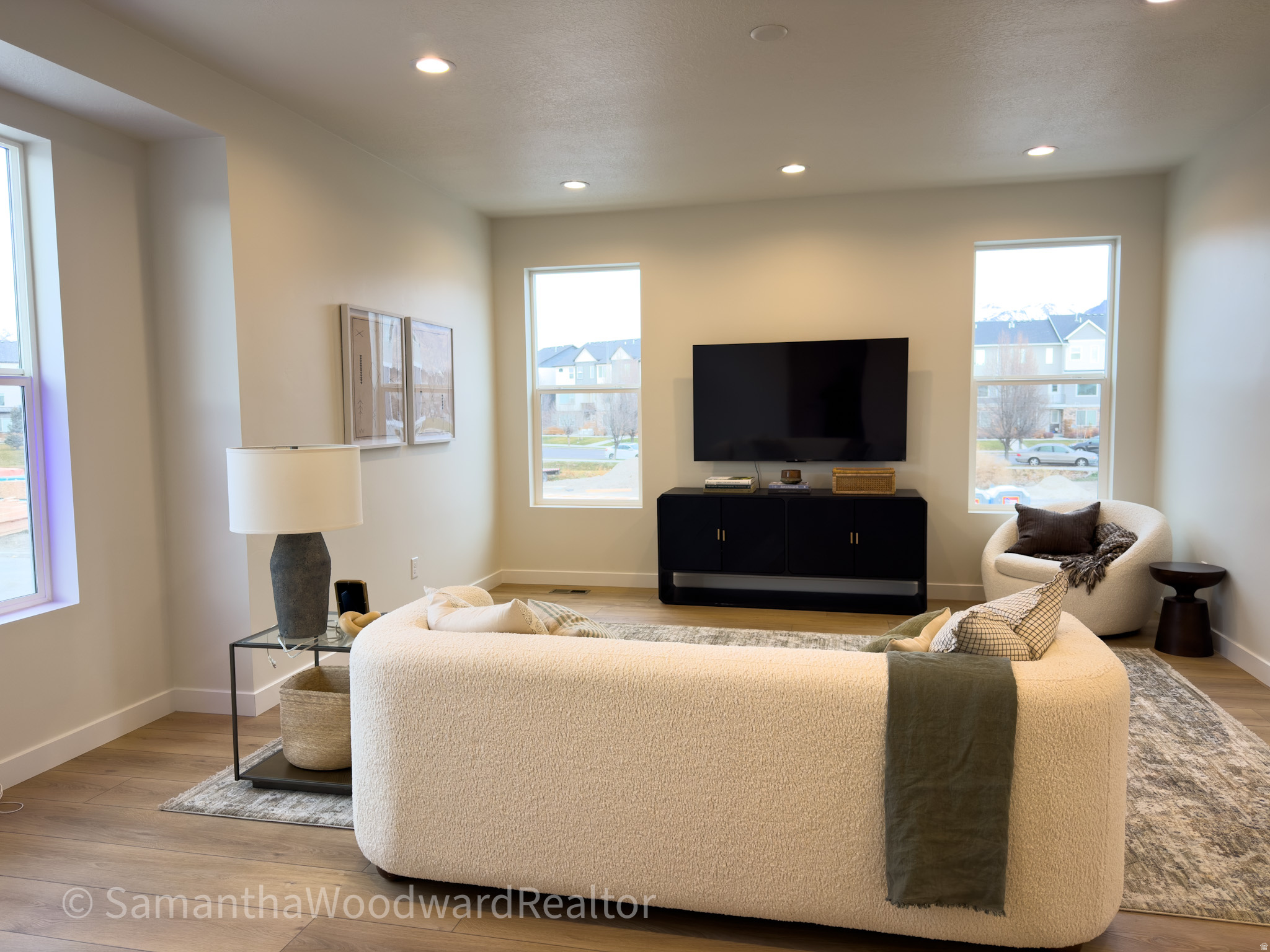 TAYSIDE FARMS - Residential