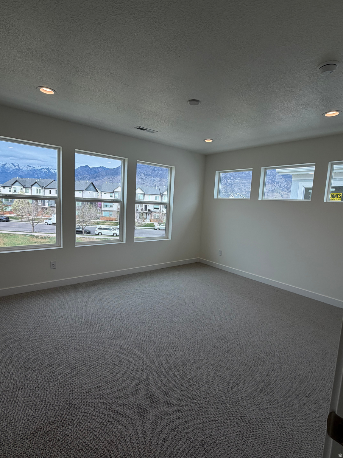 TAYSIDE FARMS - Residential