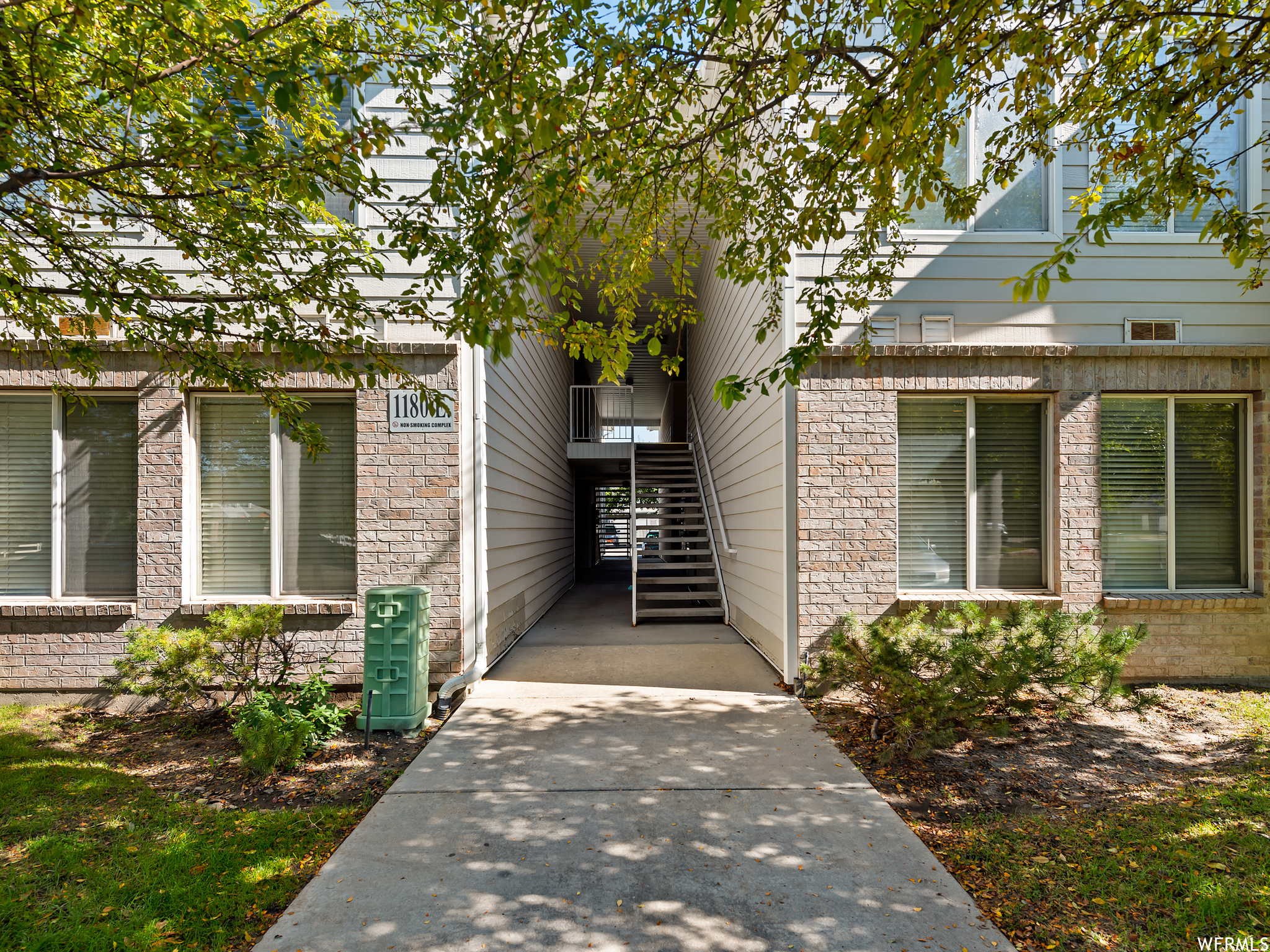 STONEY BROOK - Residential