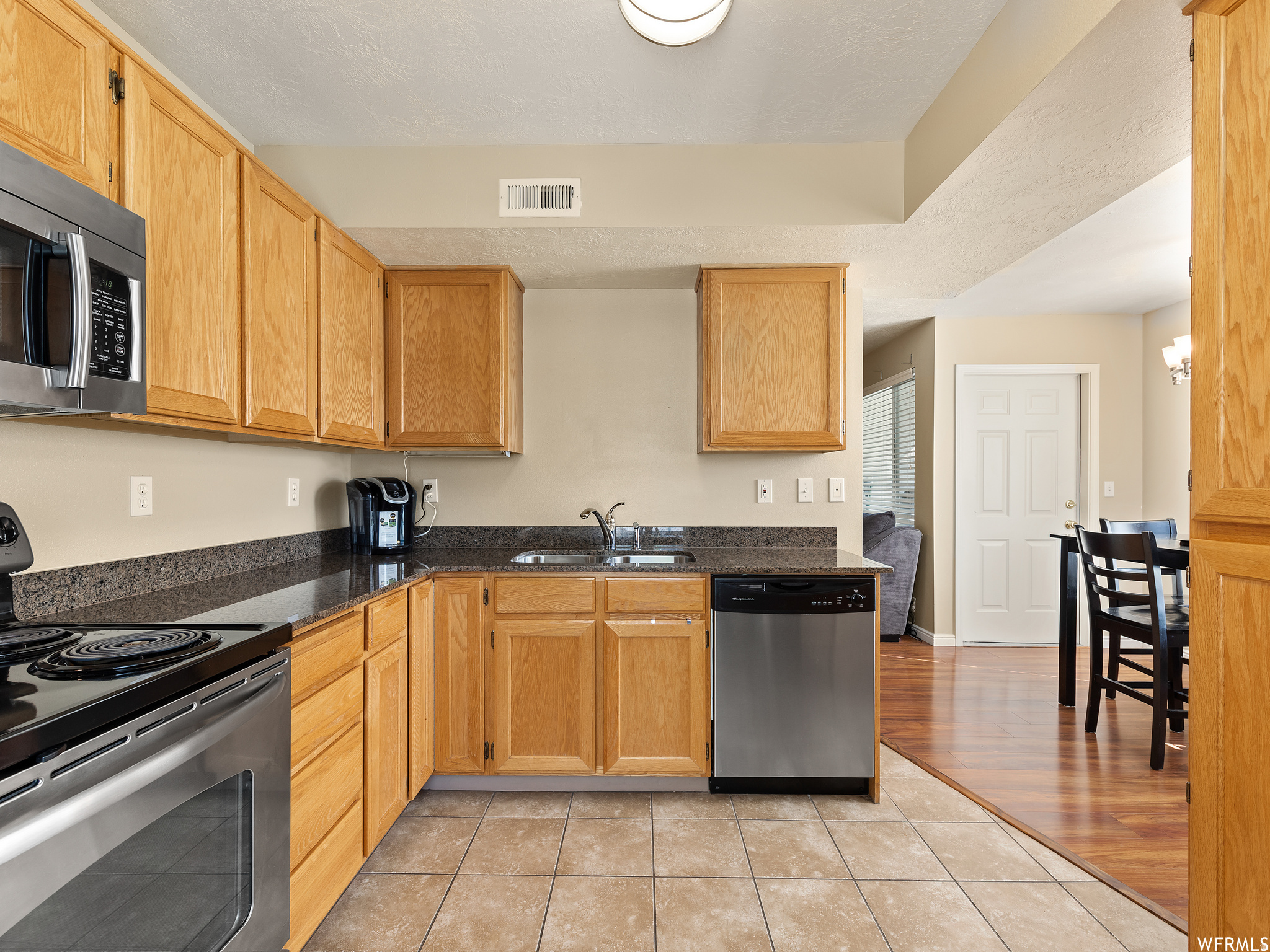 STONEY BROOK - Residential