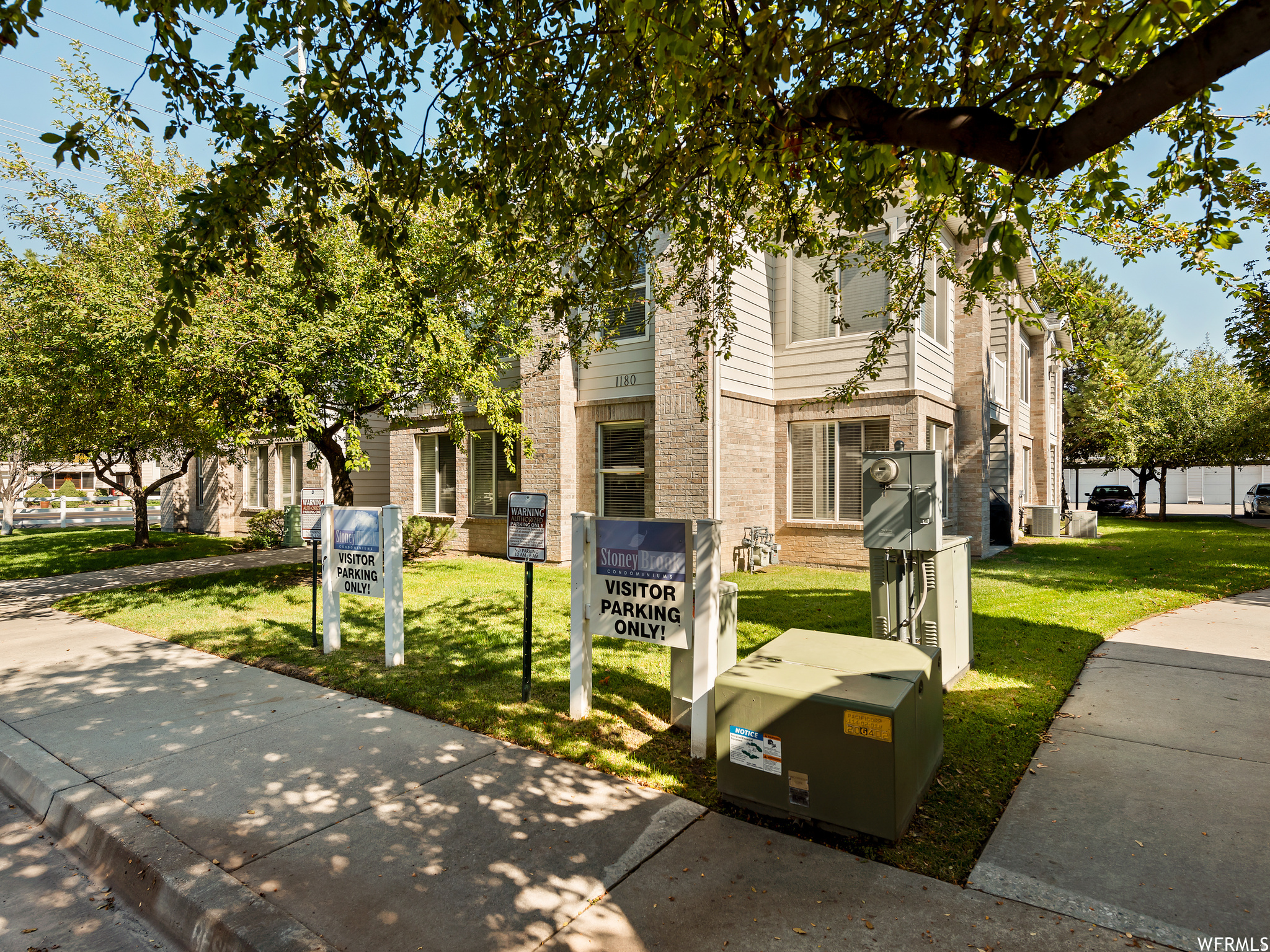 STONEY BROOK - Residential