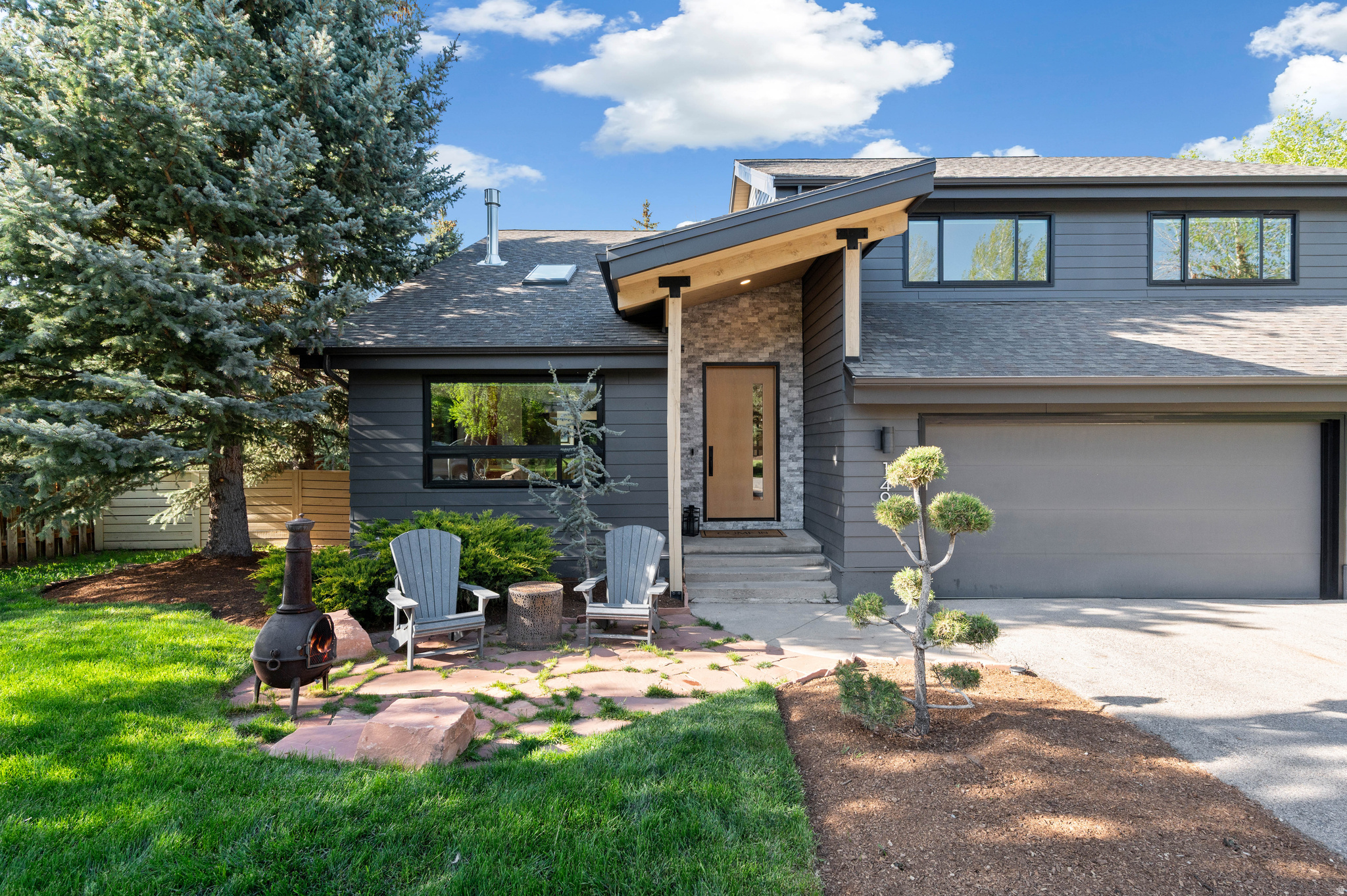 SILVER SPRINGS - Residential