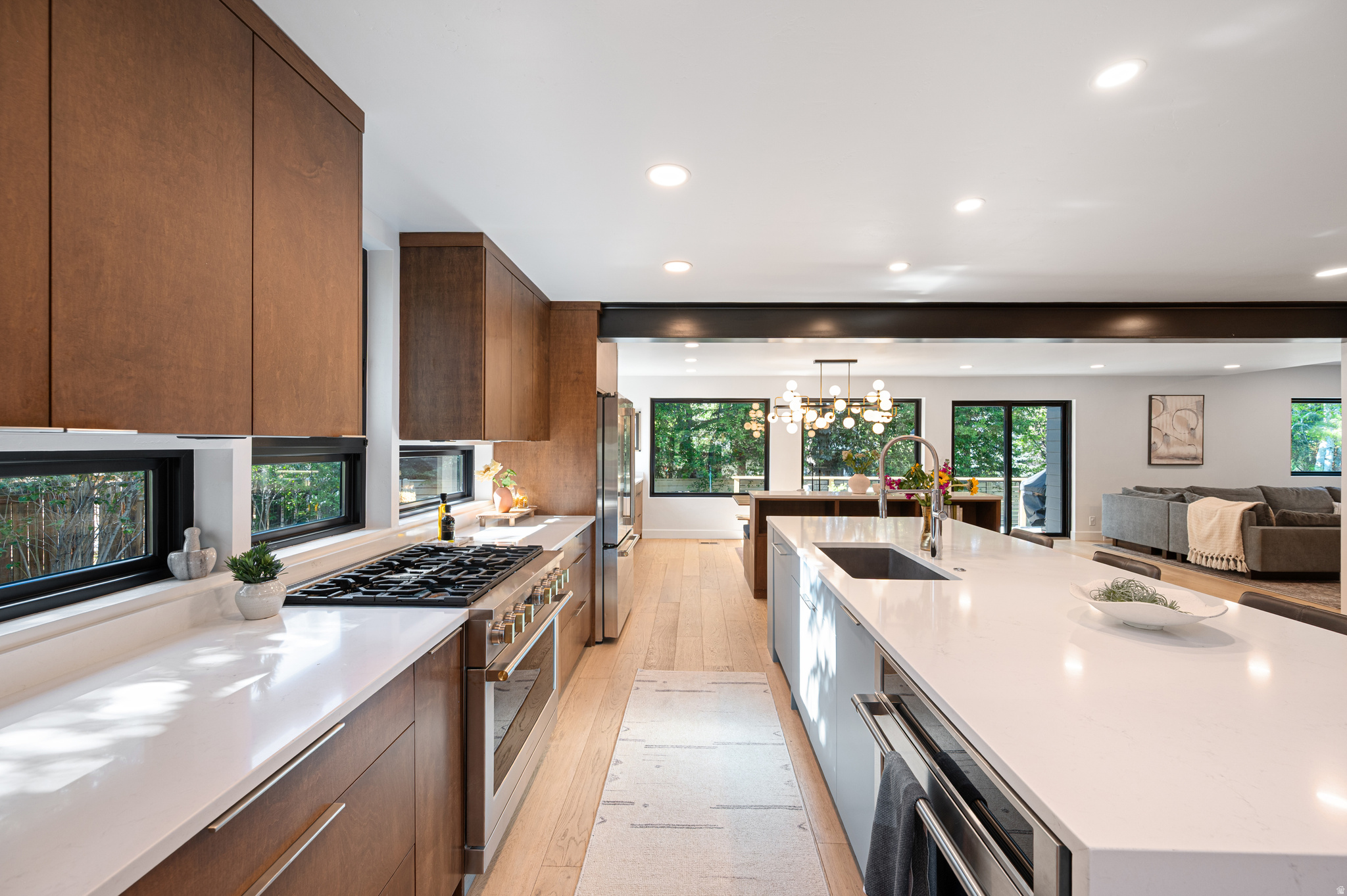 SILVER SPRINGS - Residential