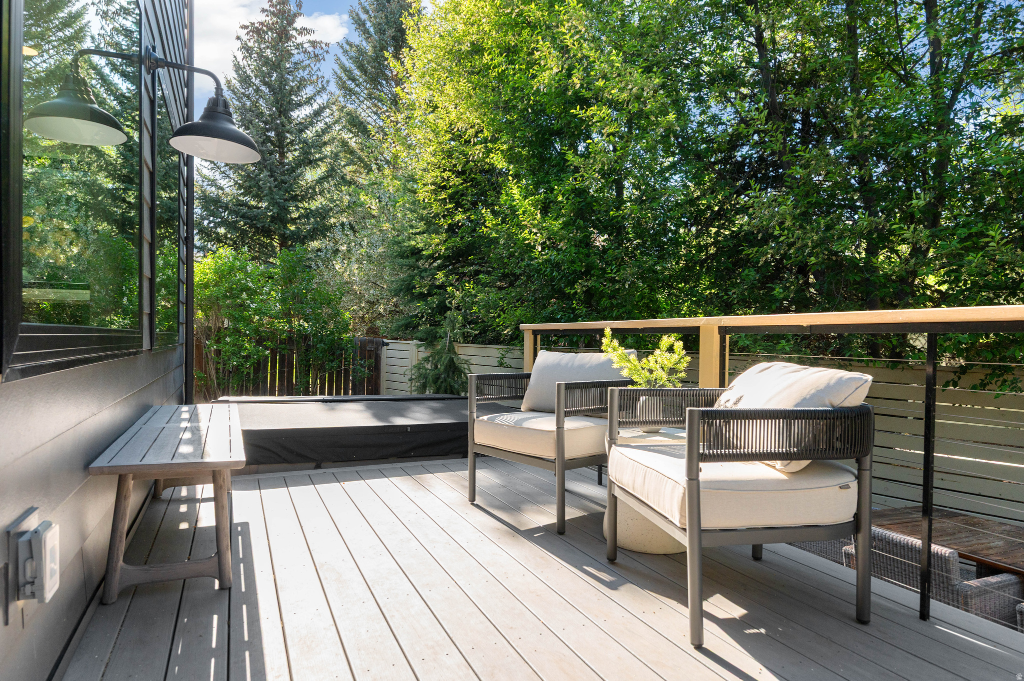 SILVER SPRINGS - Residential