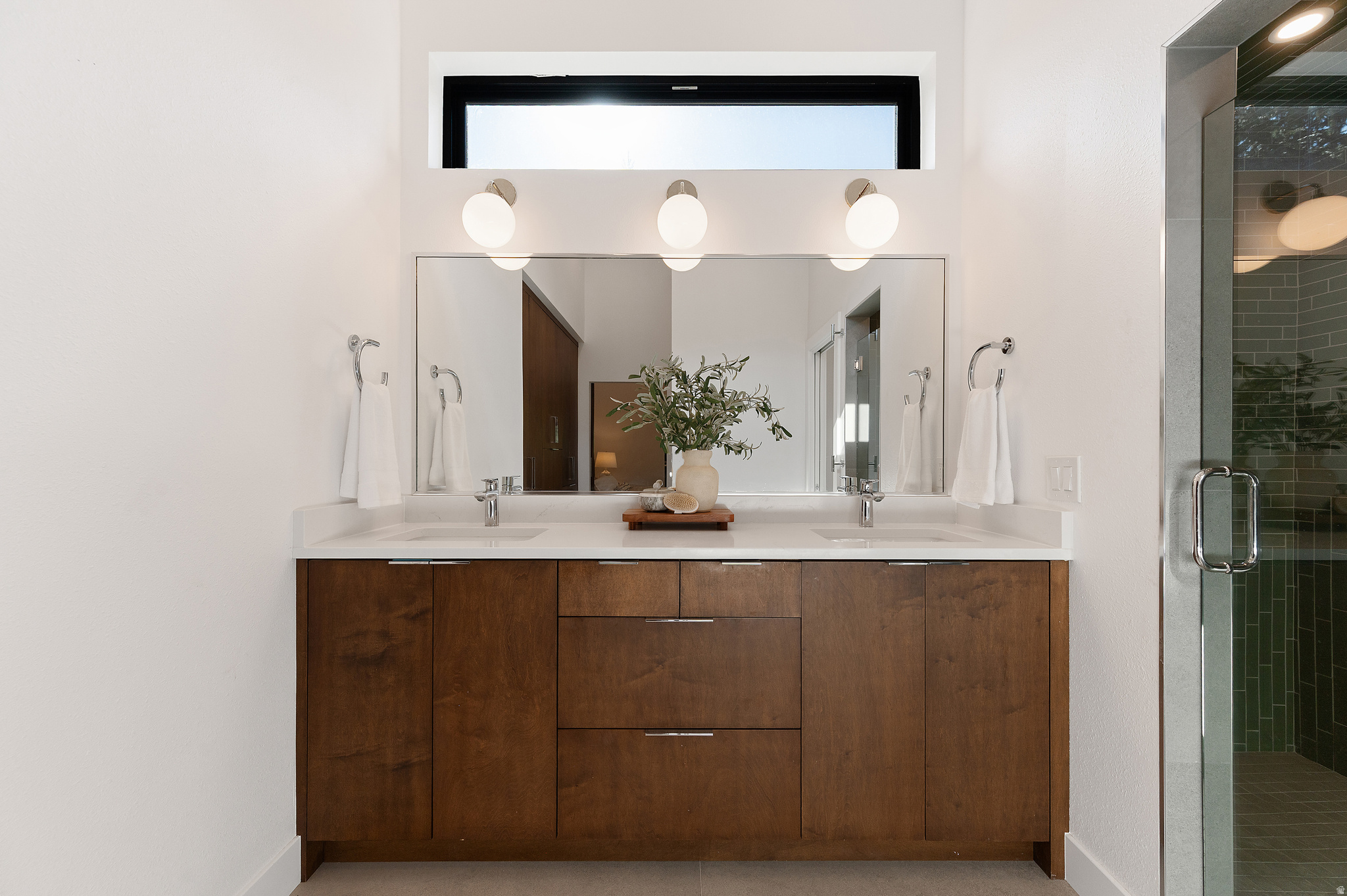 SILVER SPRINGS - Residential